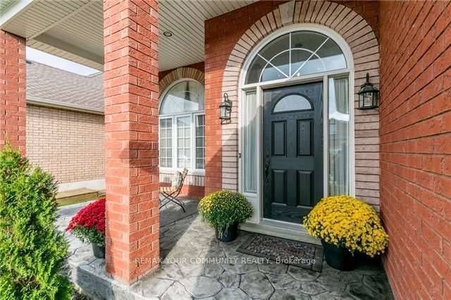 57 Metcalfe Drive, Bradford West Gwillimbury, ON L3Z 3C8 photo 2