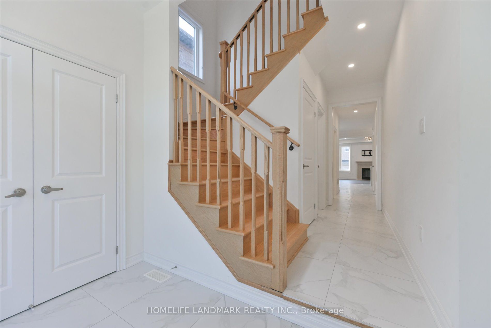 40 Boiton Street, Richmond Hill, ON L4S 0M1 photo 4