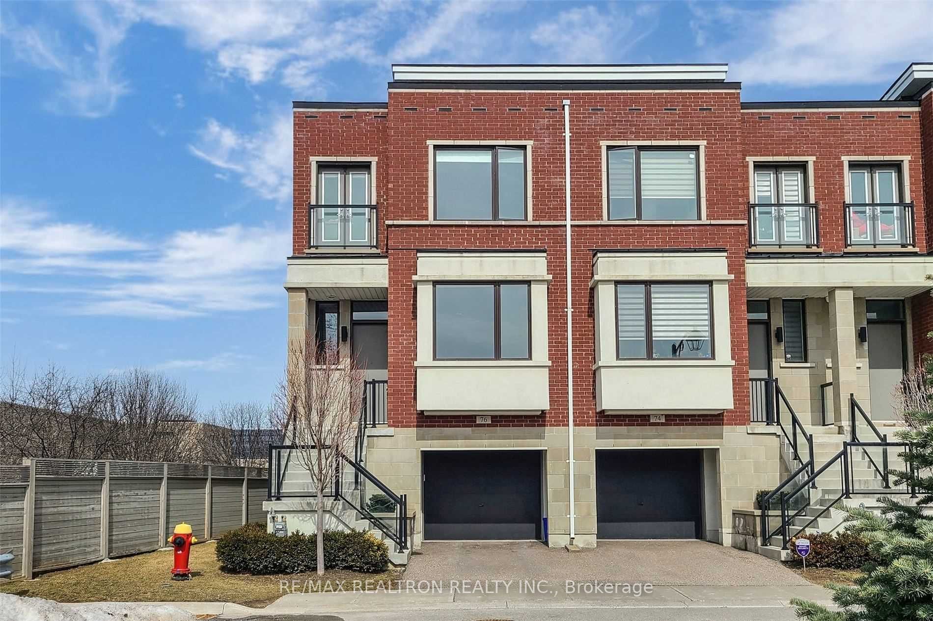 76 Genuine Lane, Richmond Hill, ON L4B 0E5