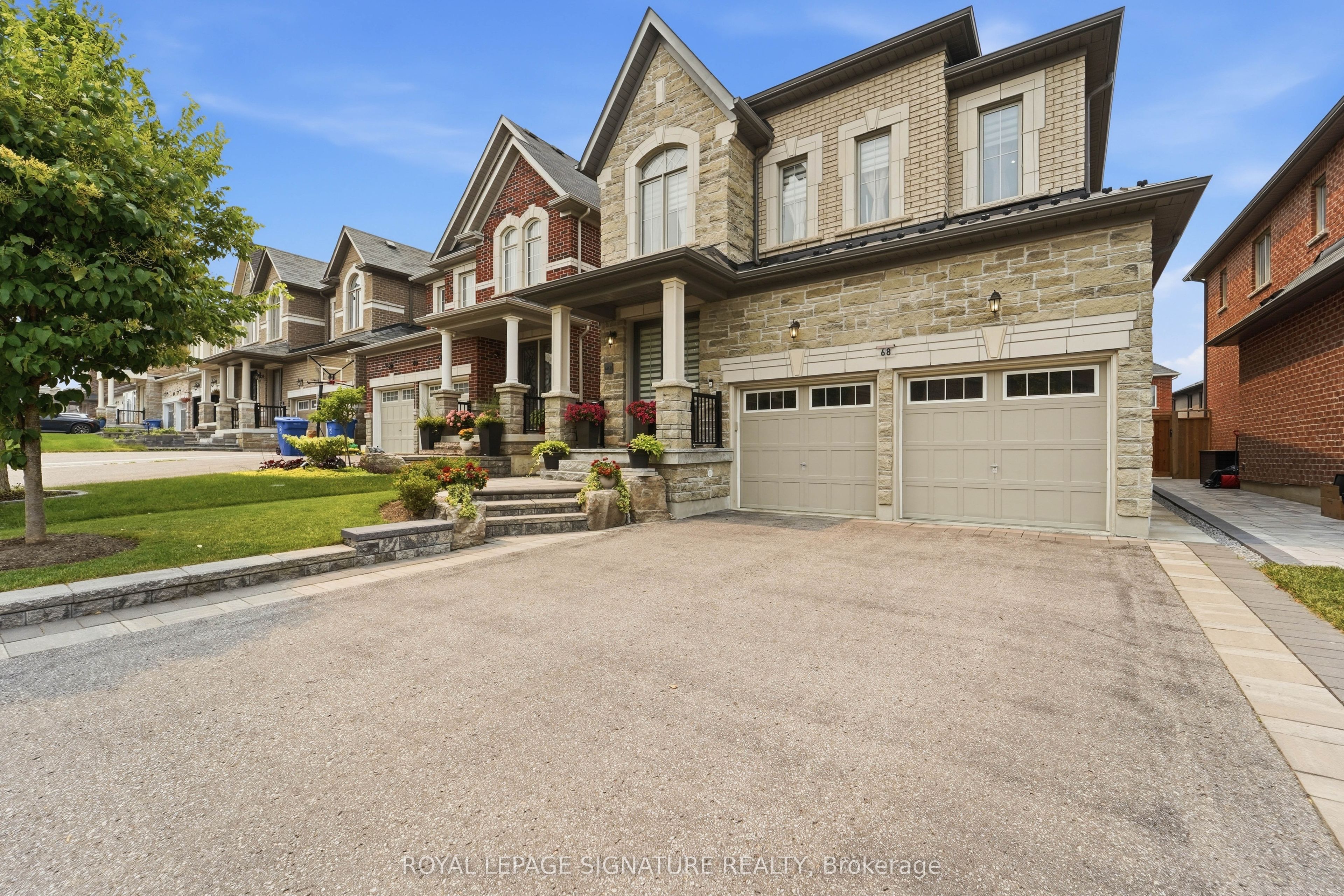 68 Duggan Street, Aurora, ON L4G 0Y8 photo 2