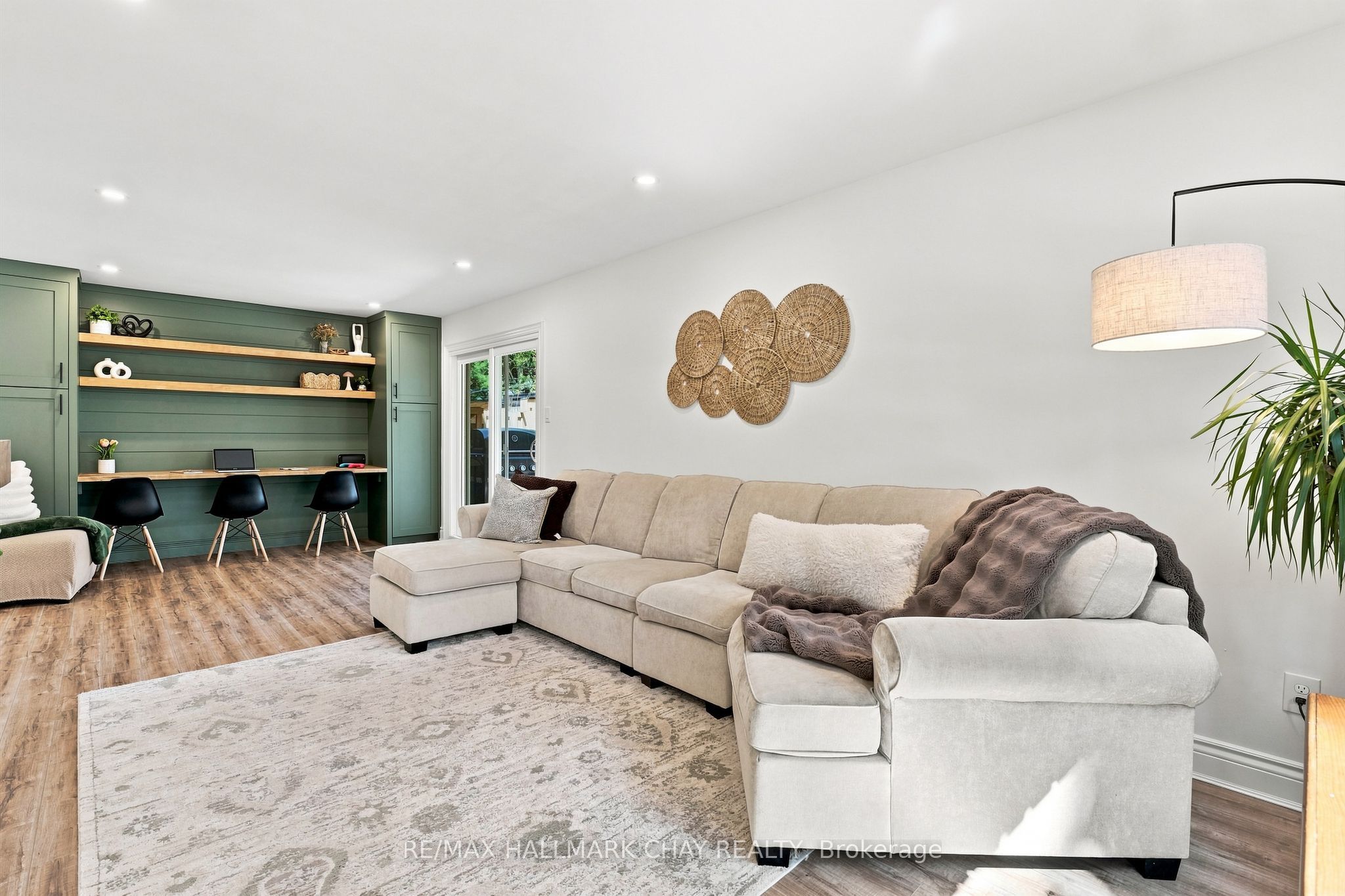 278 Carlisle Street, Newmarket, ON L3Y 6C1 photo 4