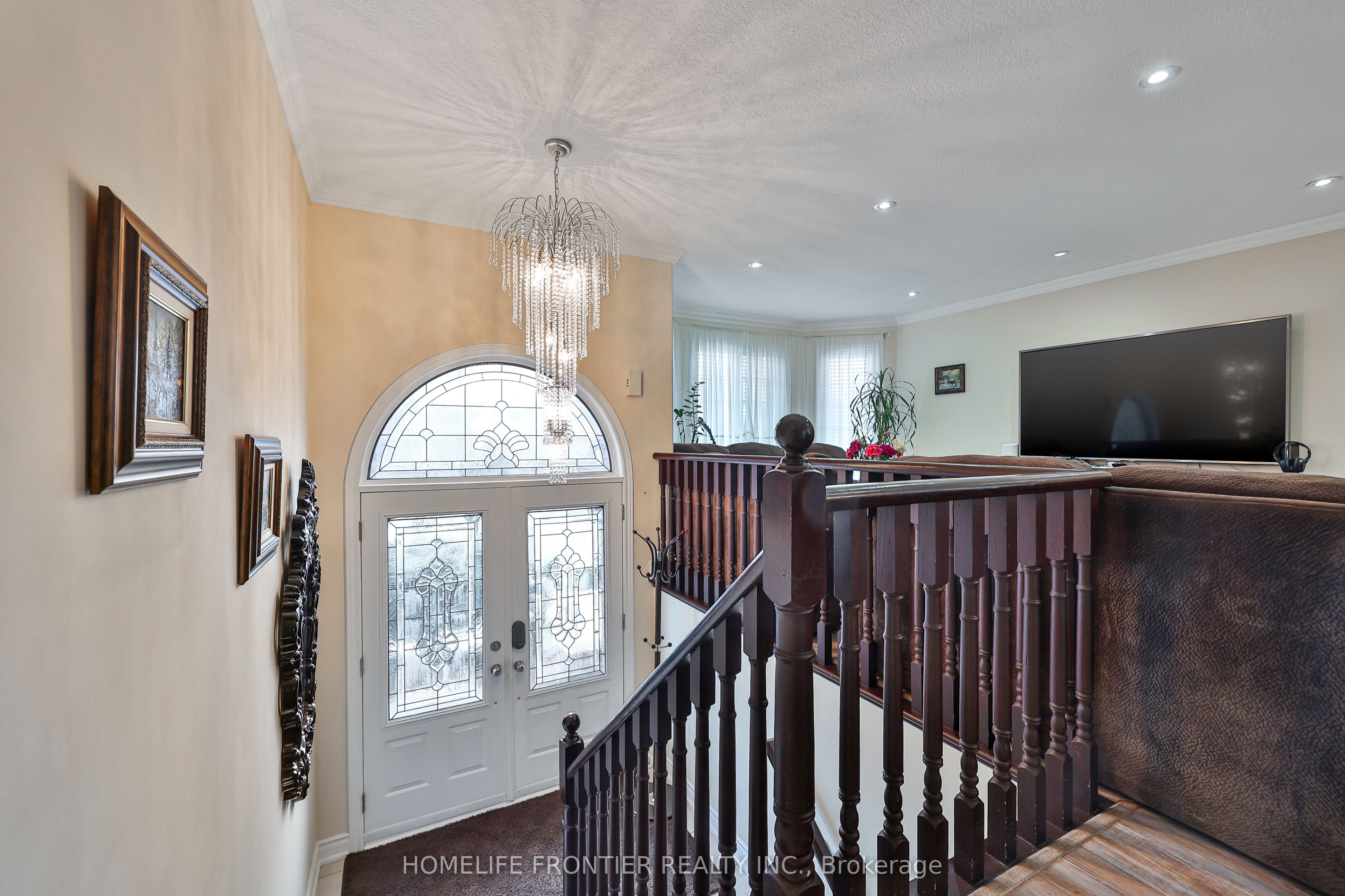 30 Saint Avenue, Bradford West Gwillimbury, ON L3Z 3E6 photo 5