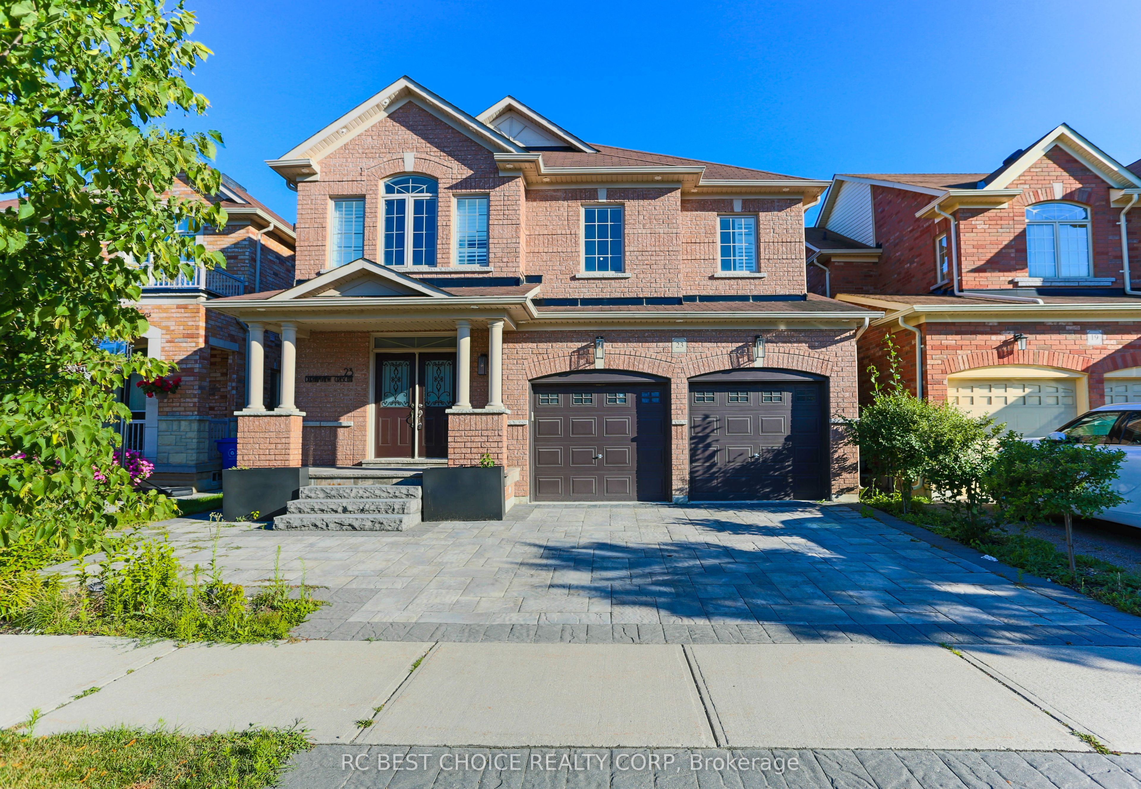 23 Durhamview Crescent Main, Whitchurch-Stouffville, ON L4S 1S4