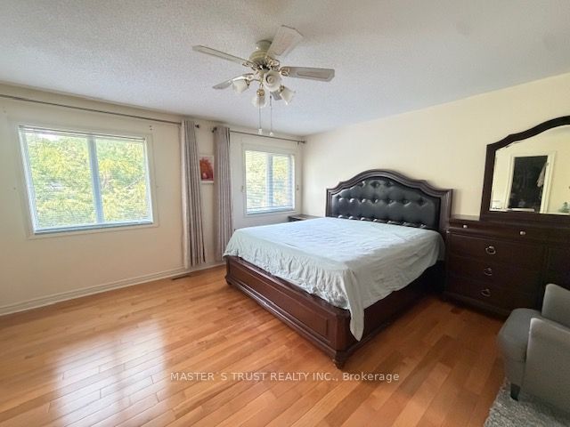 83 Gemini Crescent, Richmond Hill, ON L4S 2K8 photo 3