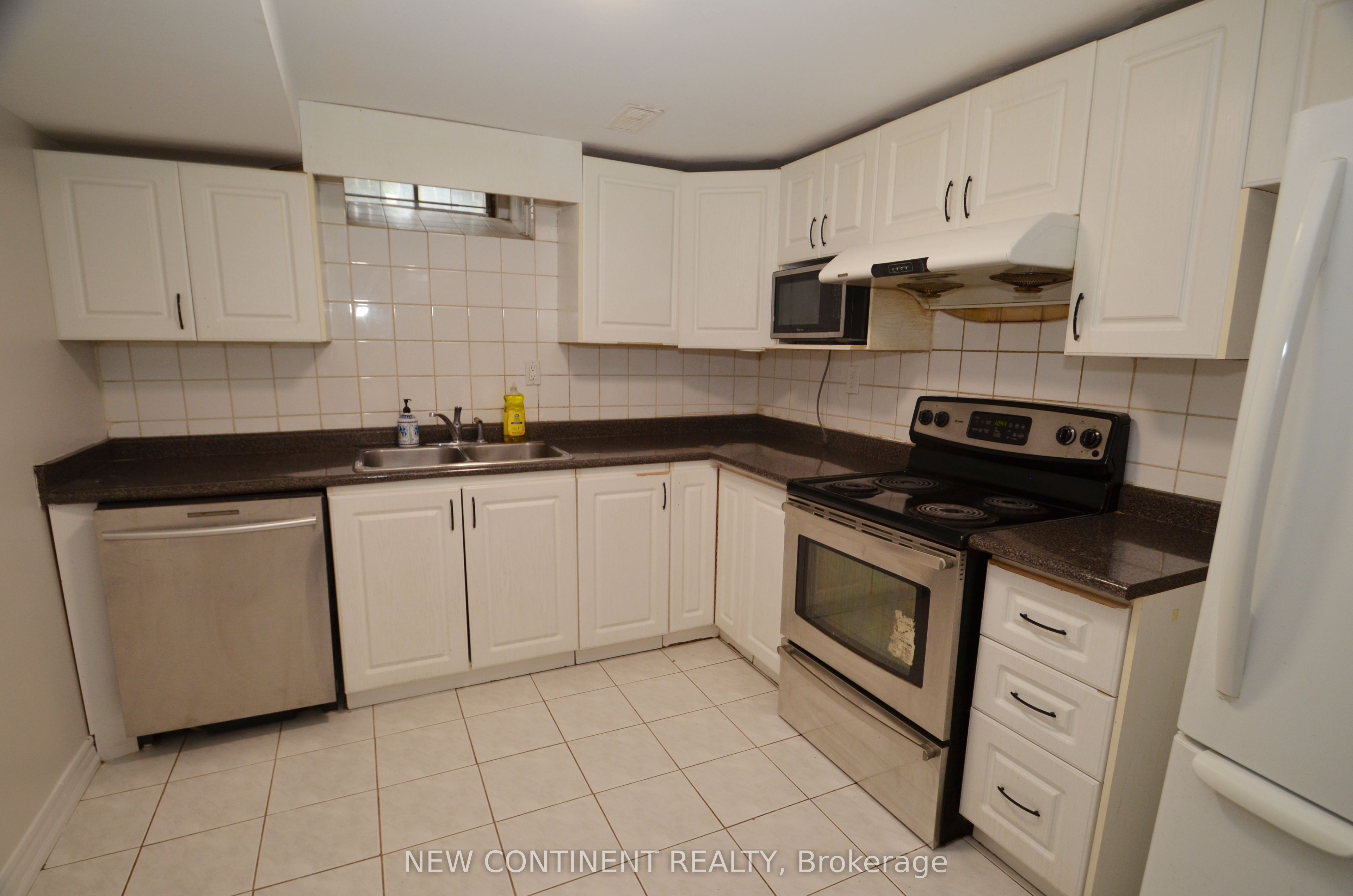 67 Cornell Crescent Basement, Markham, ON L3S 3H2 photo 3