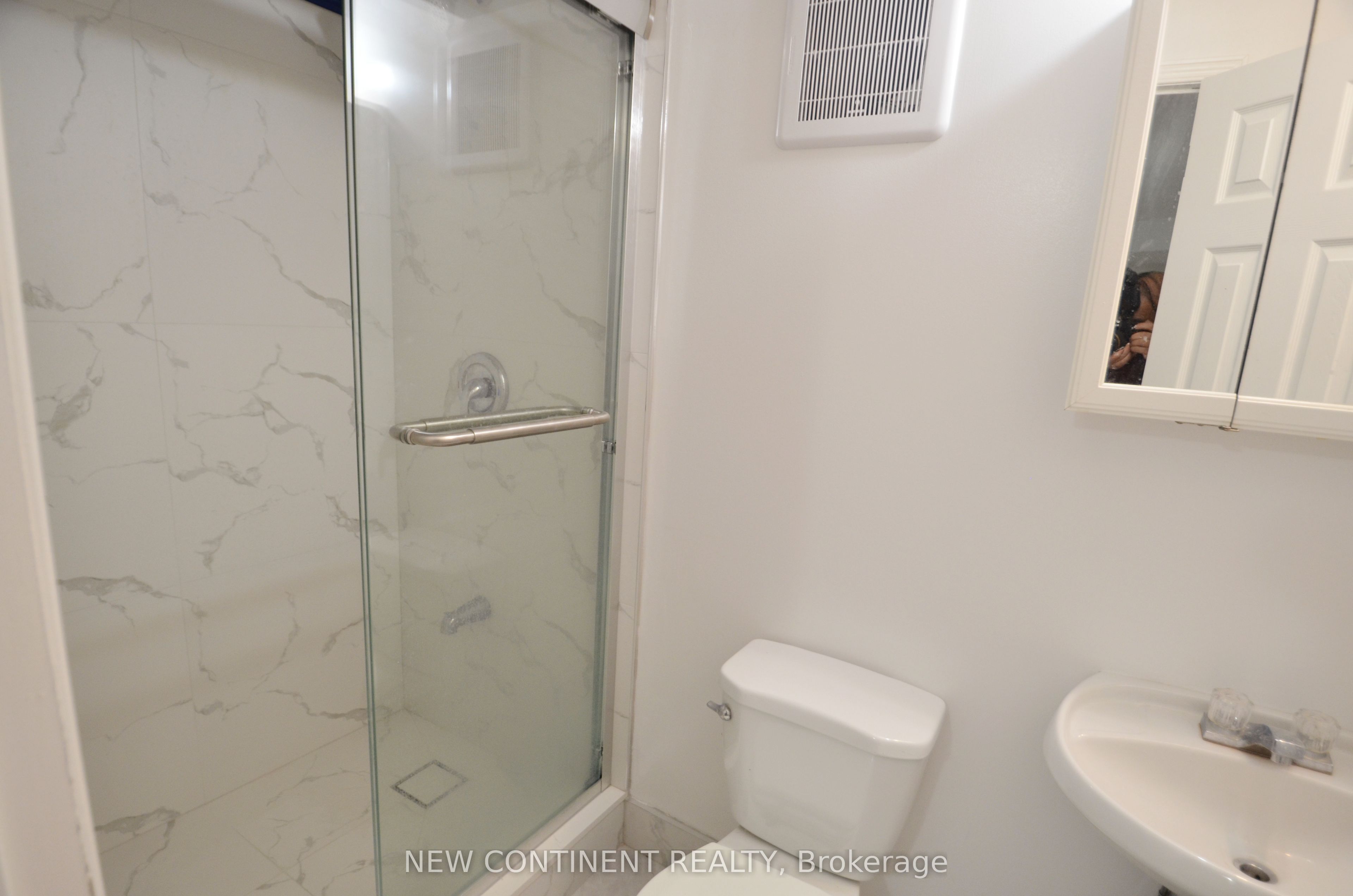 67 Cornell Crescent Basement, Markham, ON L3S 3H2 photo 5