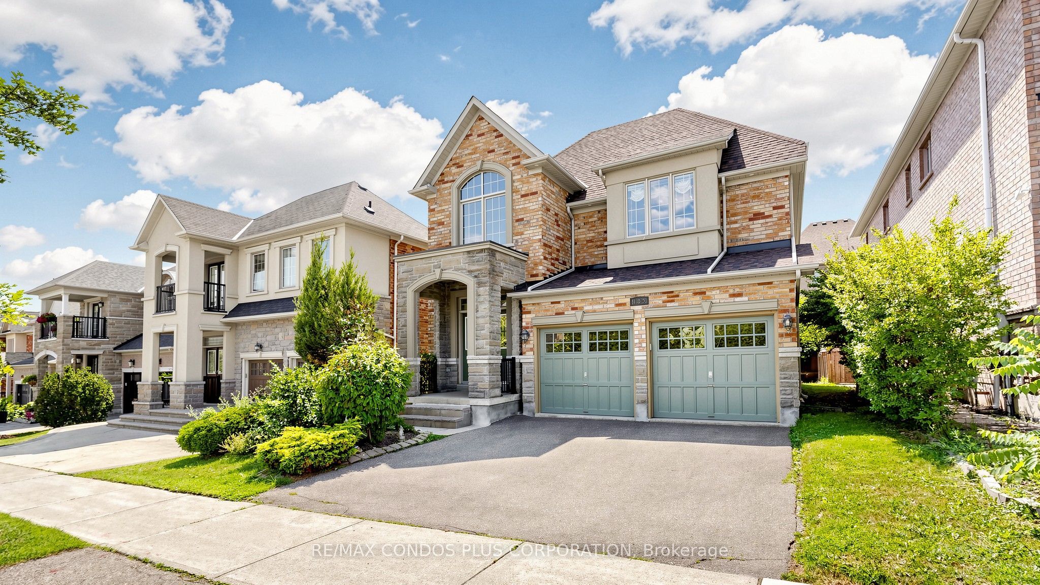 139 Queen Filomena Avenue, Vaughan, ON L6A 0J1 photo 2