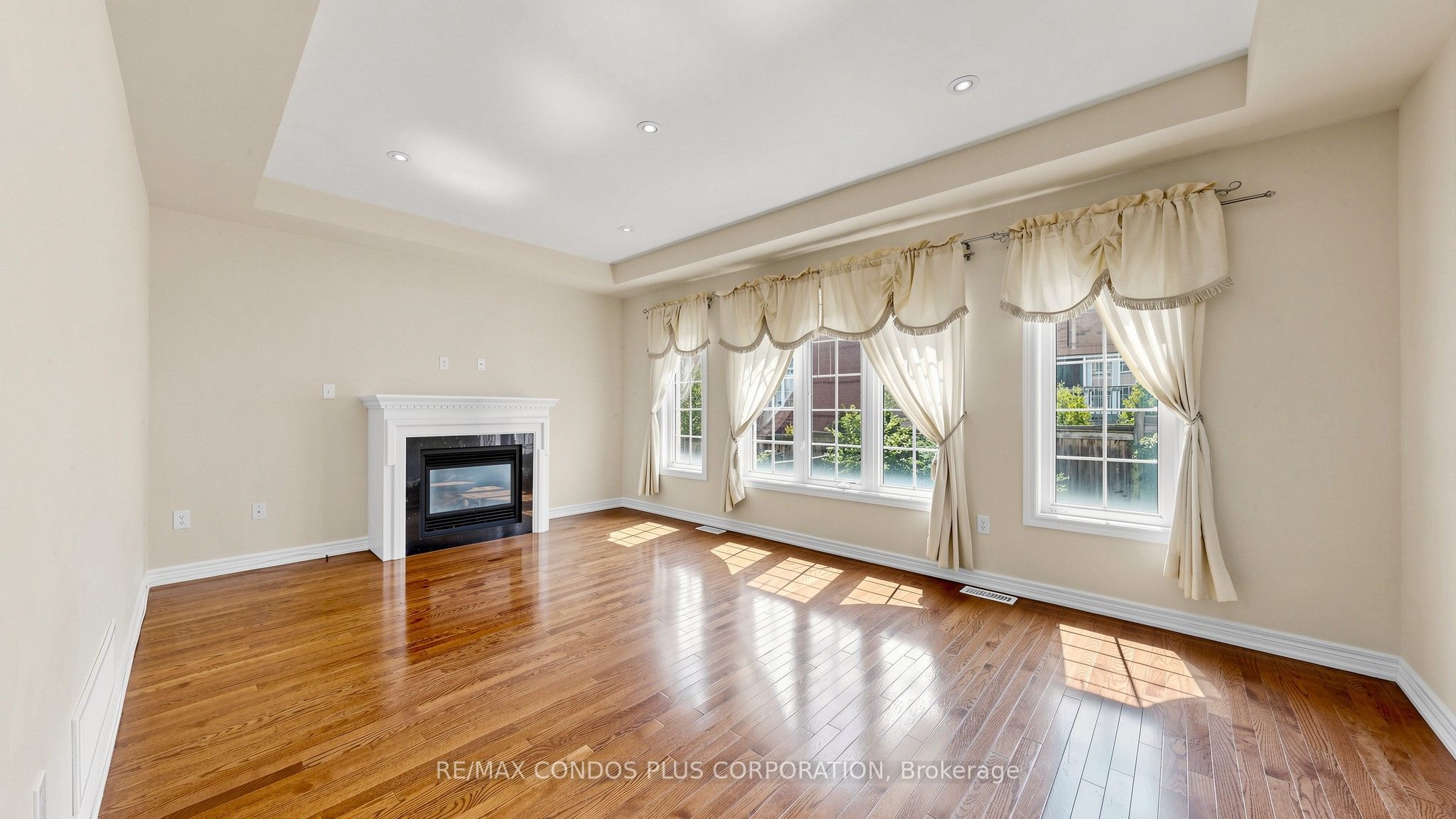 139 Queen Filomena Avenue, Vaughan, ON L6A 0J1 photo 4