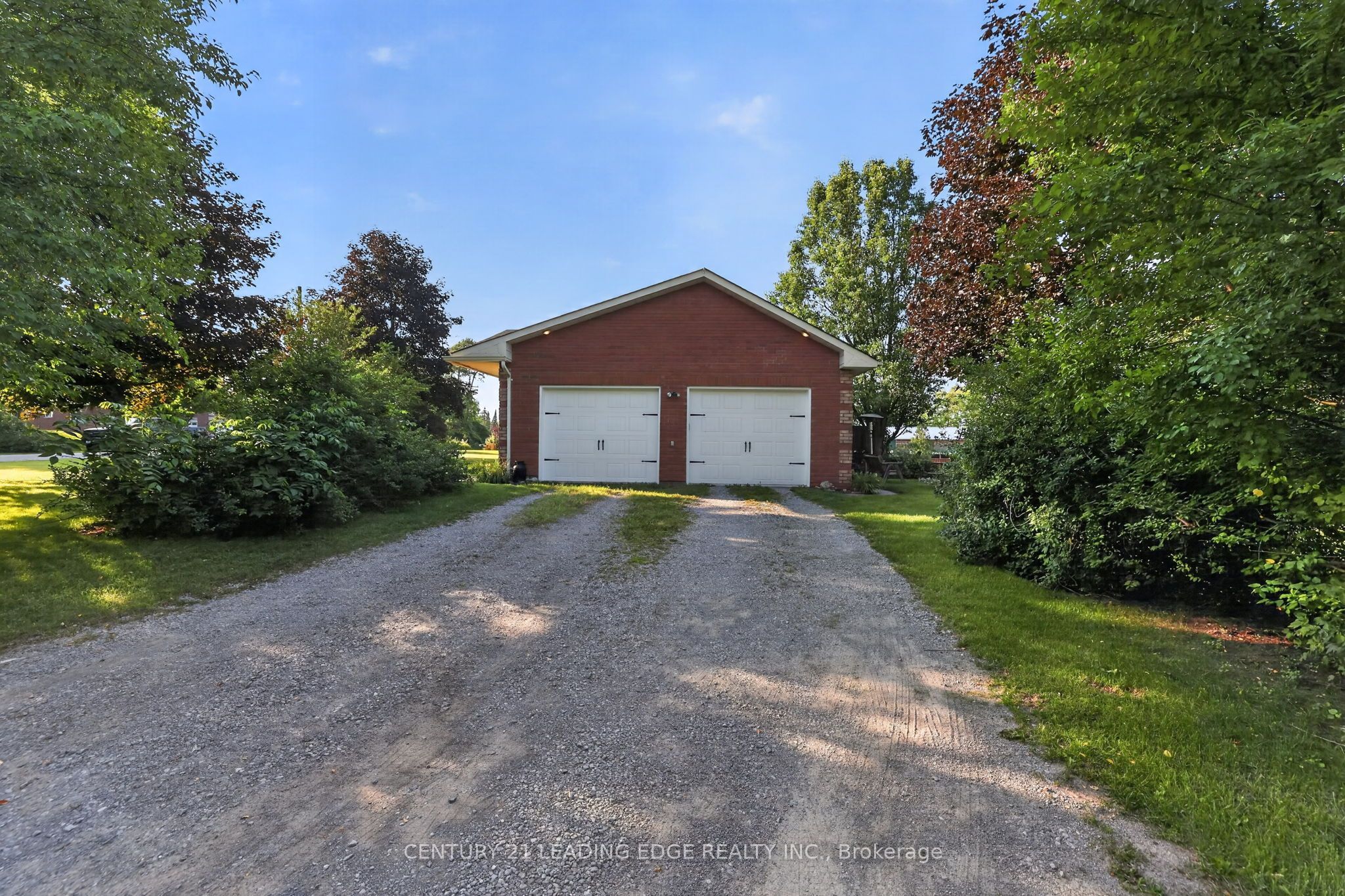 23233 Miles Road, Georgina, ON L0E 1R0 photo 5