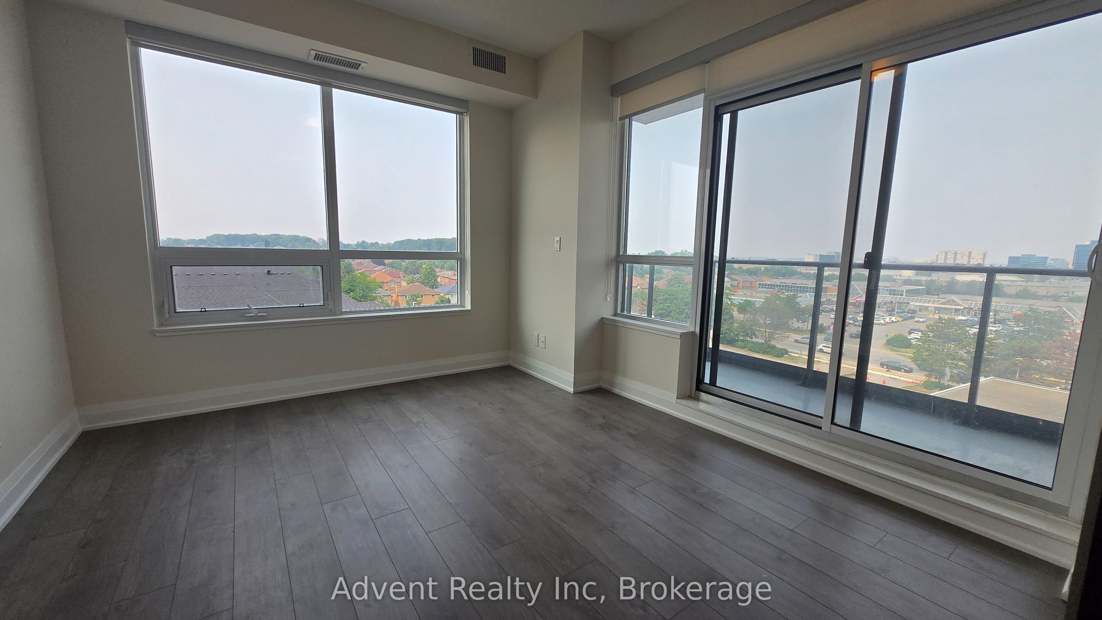 398 Highway 7 Avenue E 602, Richmond Hill, ON L4B 0G6 photo 4
