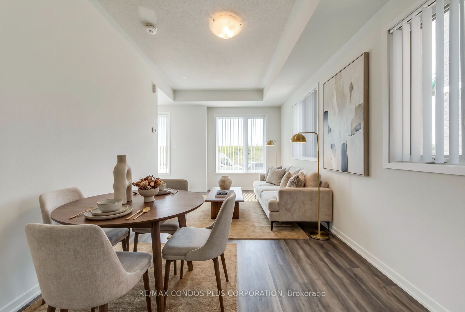 140 Honeycrisp Crescent 281, Vaughan, ON L4K 0N7 photo 2