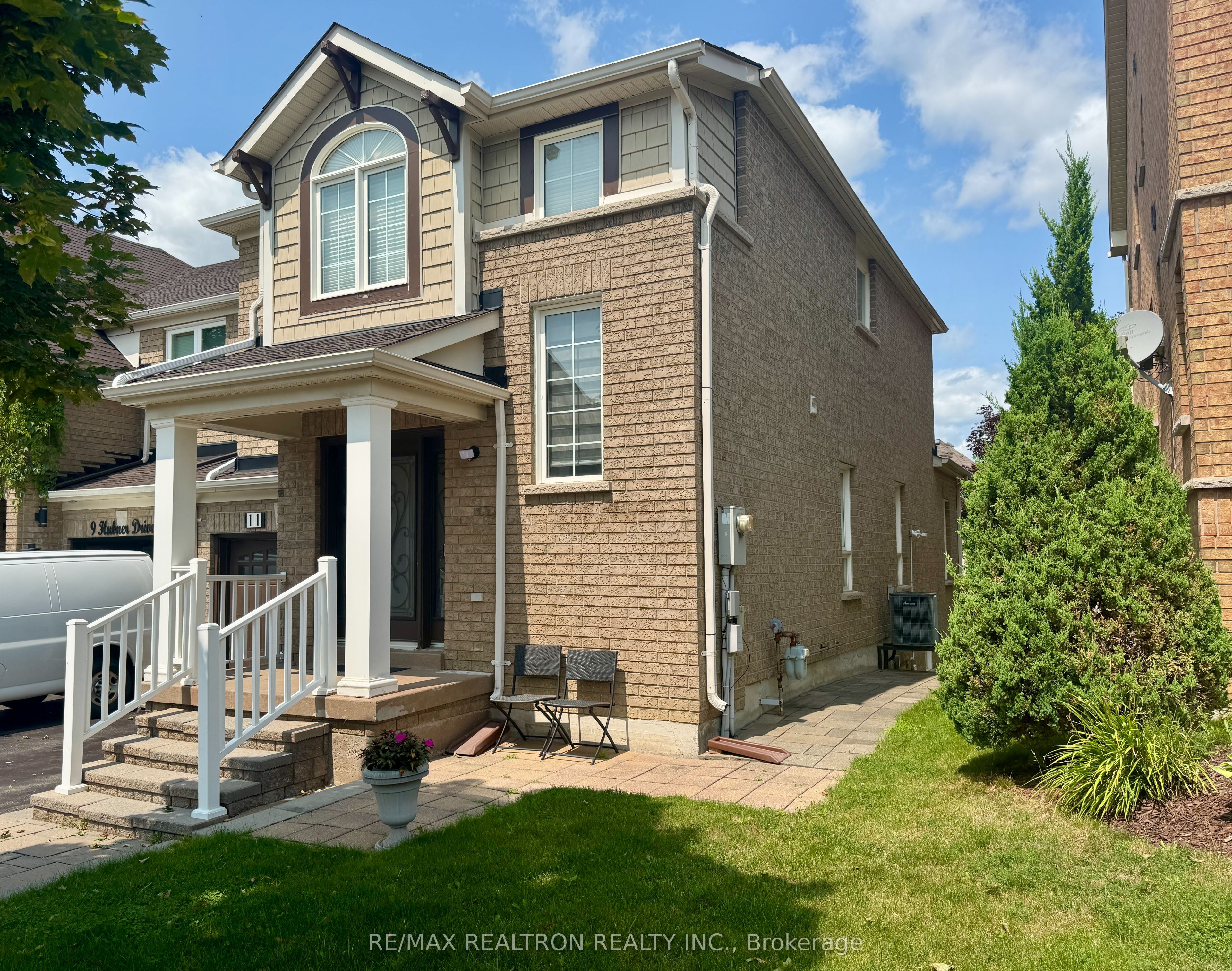 11 Hubner Drive Basement, Richmond Hill, ON L4E 4W5
