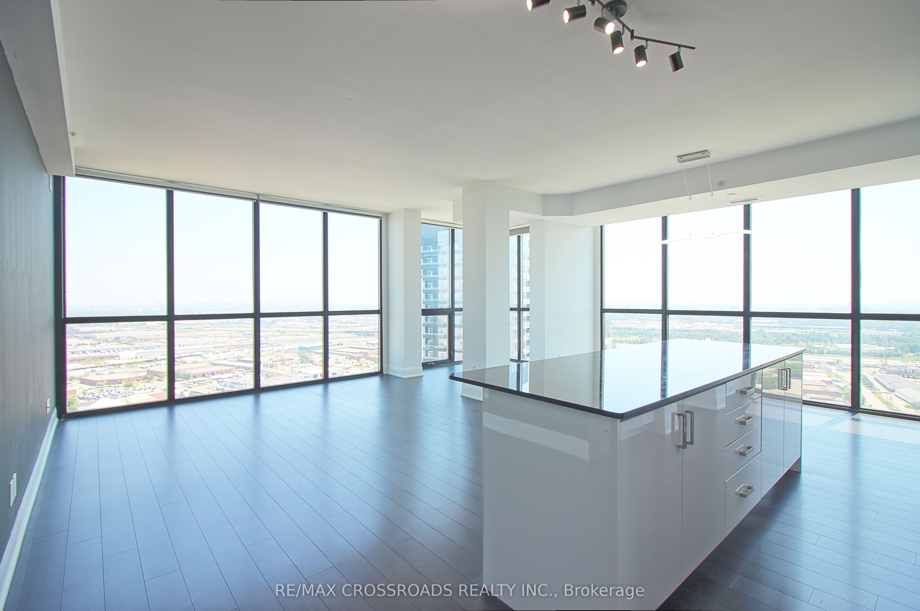 2900 Highway 7 3402, Vaughan, ON L4K 0G3 photo 4