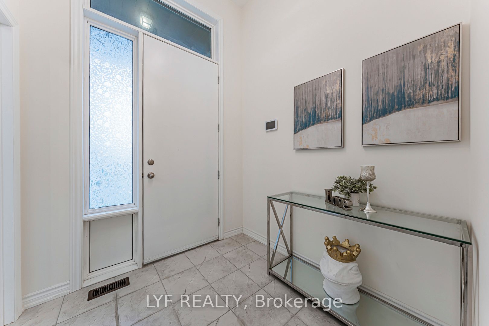 20 Lord Melborne Street, Markham, ON L6C 0Z5 photo 4