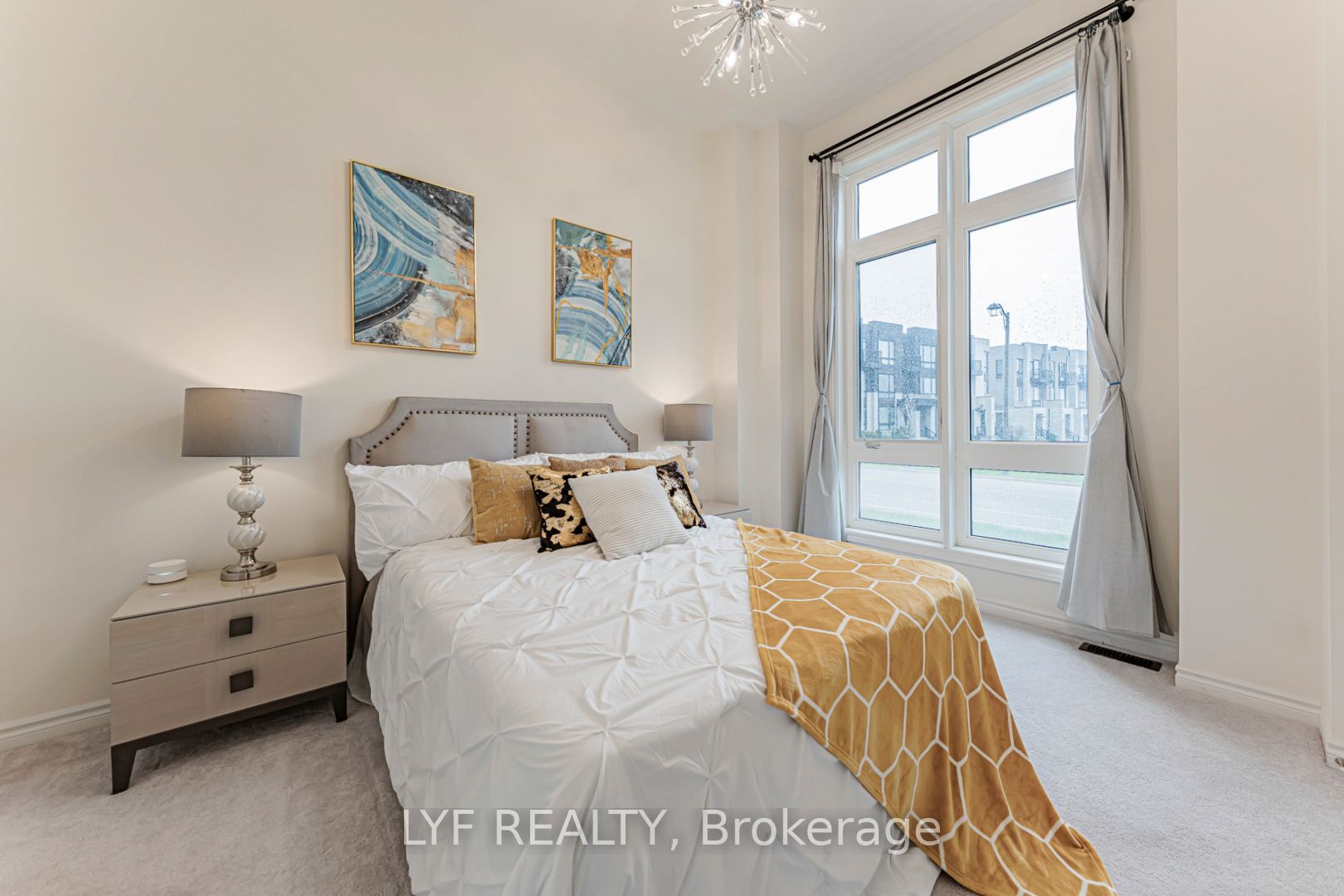 20 Lord Melborne Street, Markham, ON L6C 0Z5 photo 5