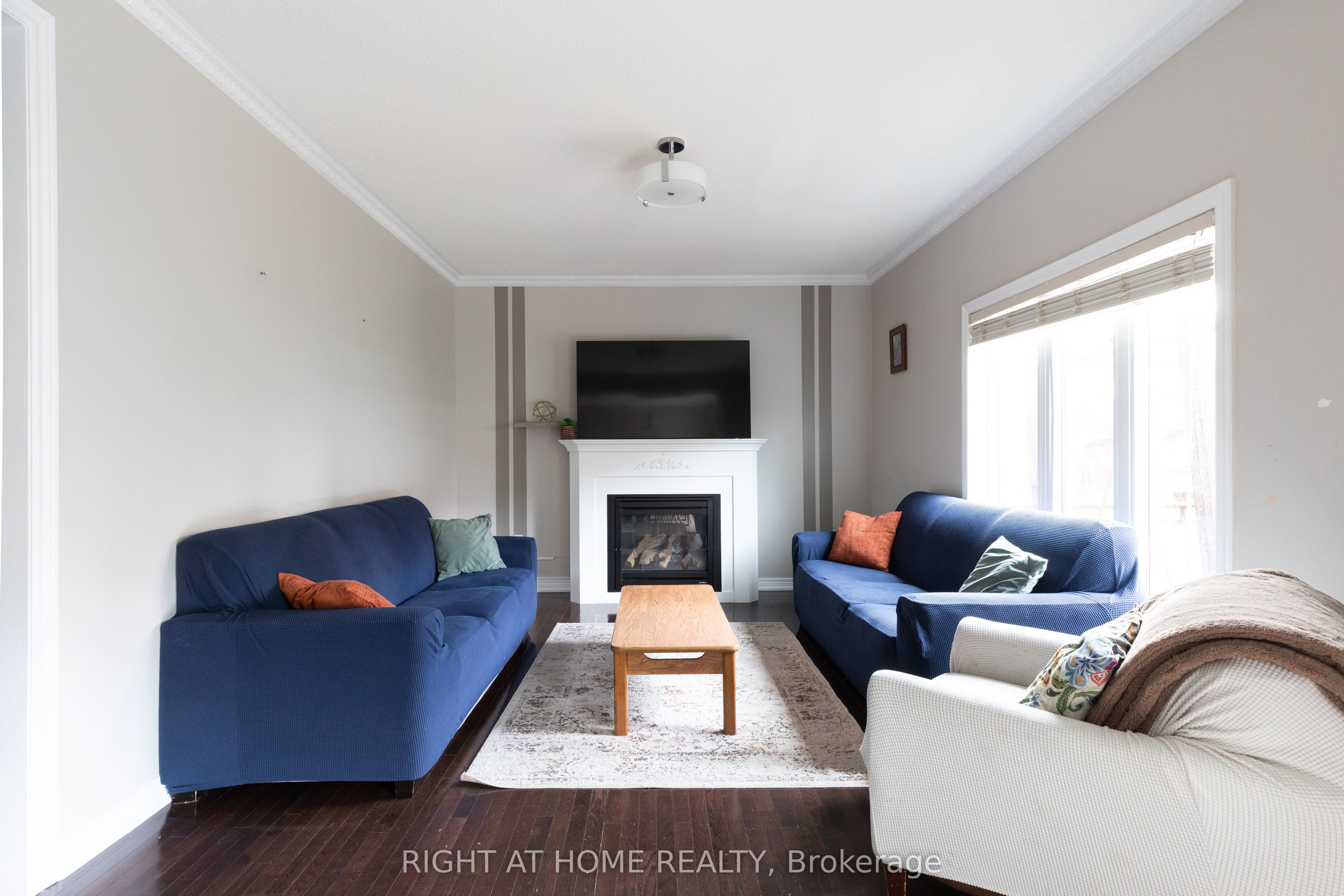 182 Maurier Boulevard, Vaughan, ON L6A 0V2 photo 3
