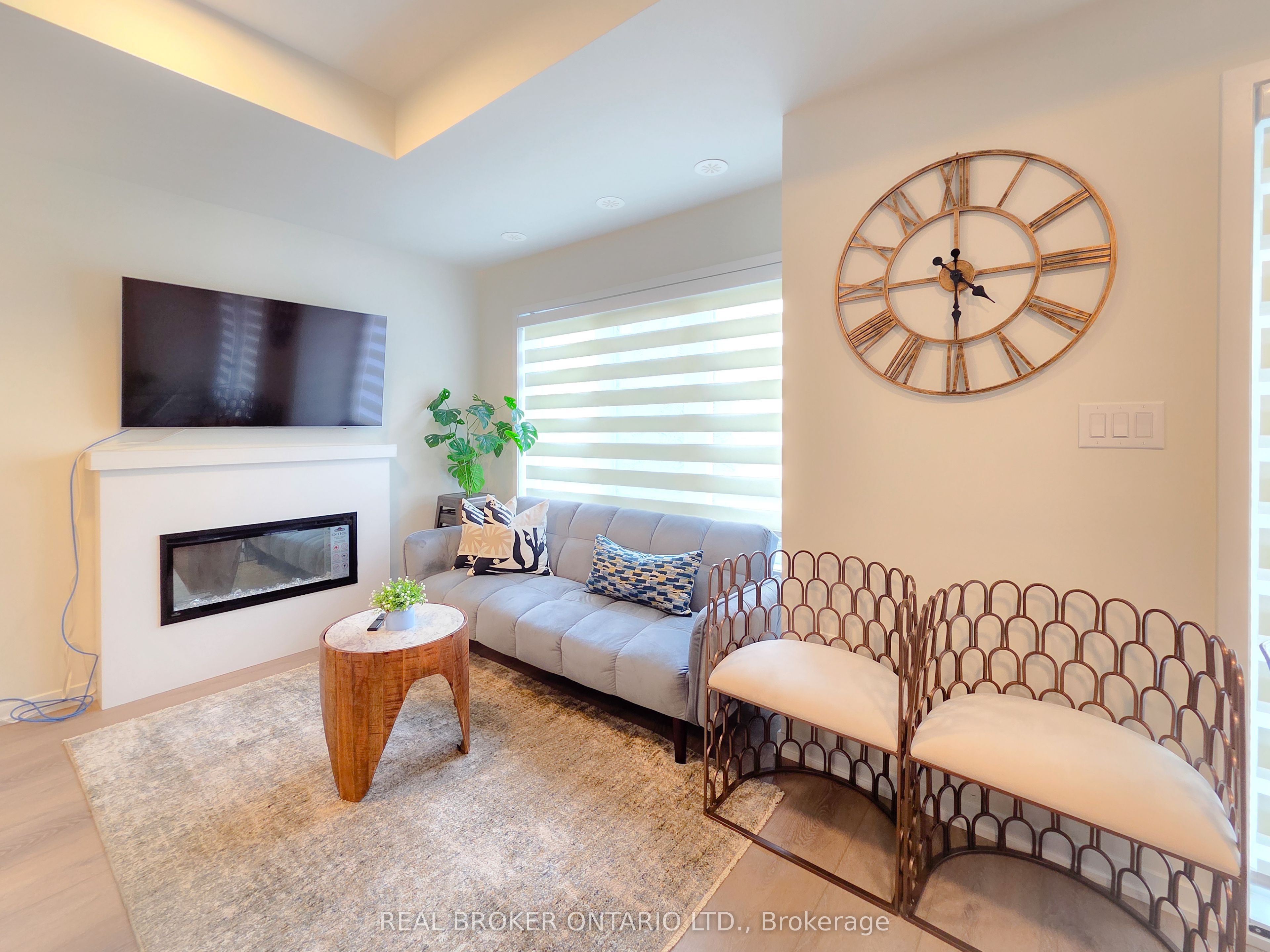 41 Matawin Lane, Richmond Hill, ON L4B 0H8