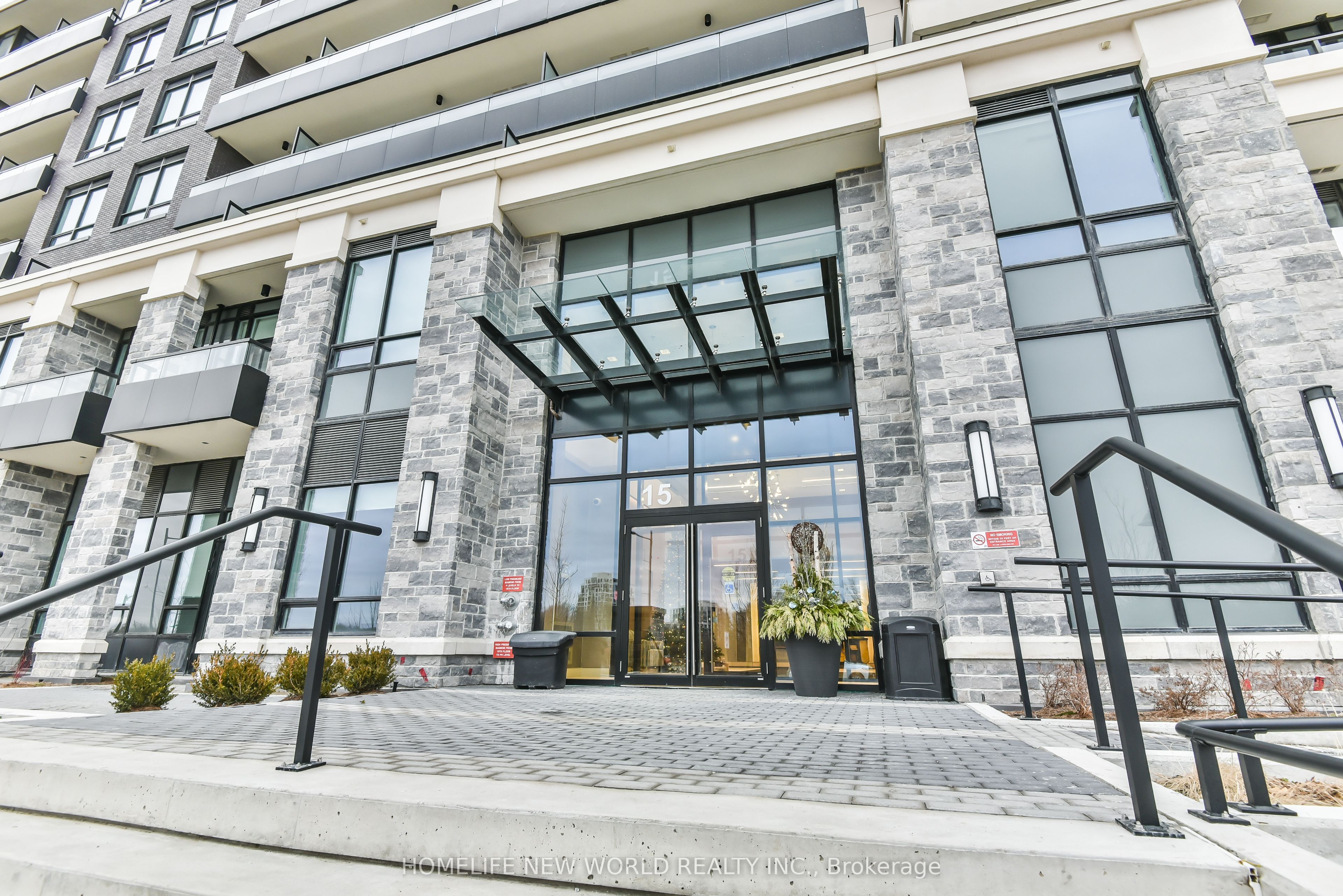 15 Water Walk Drive 210, Markham, ON L6G 0G2 photo 2