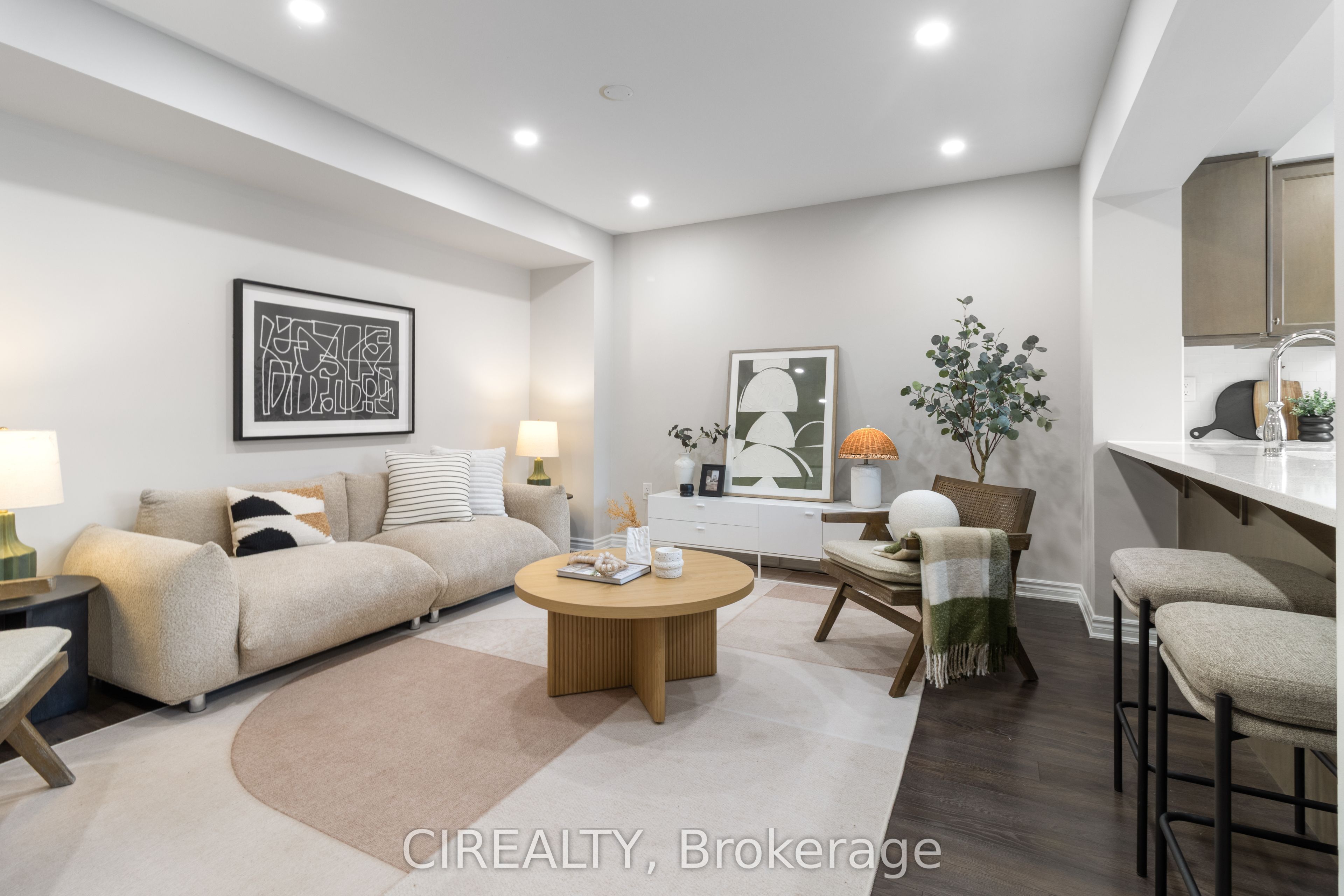 48 Casely Avenue, Richmond Hill, ON L4S 0K3 photo 5