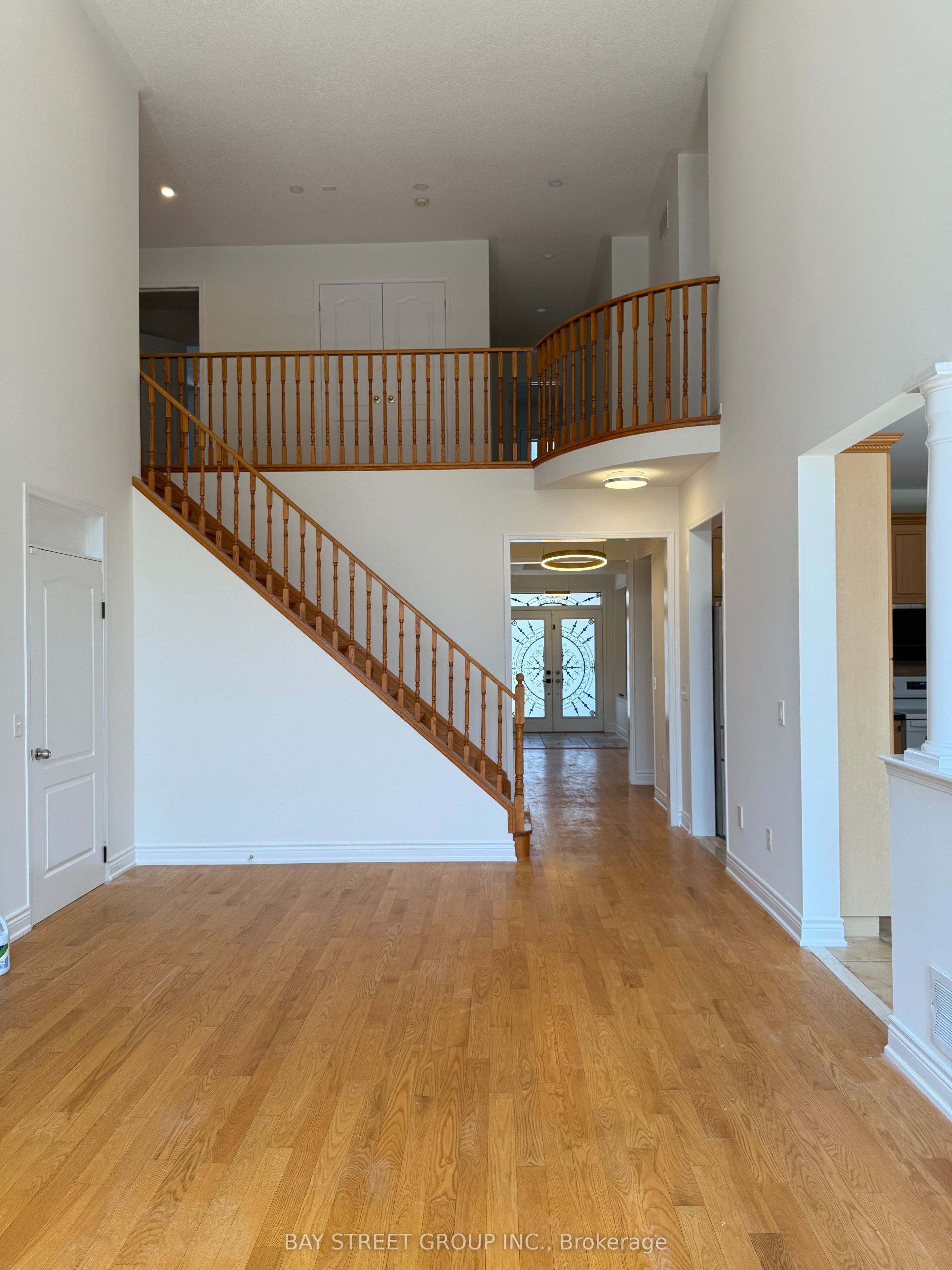 39 Emery Hill Boulevard, Markham, ON L6C 2W7 photo 5