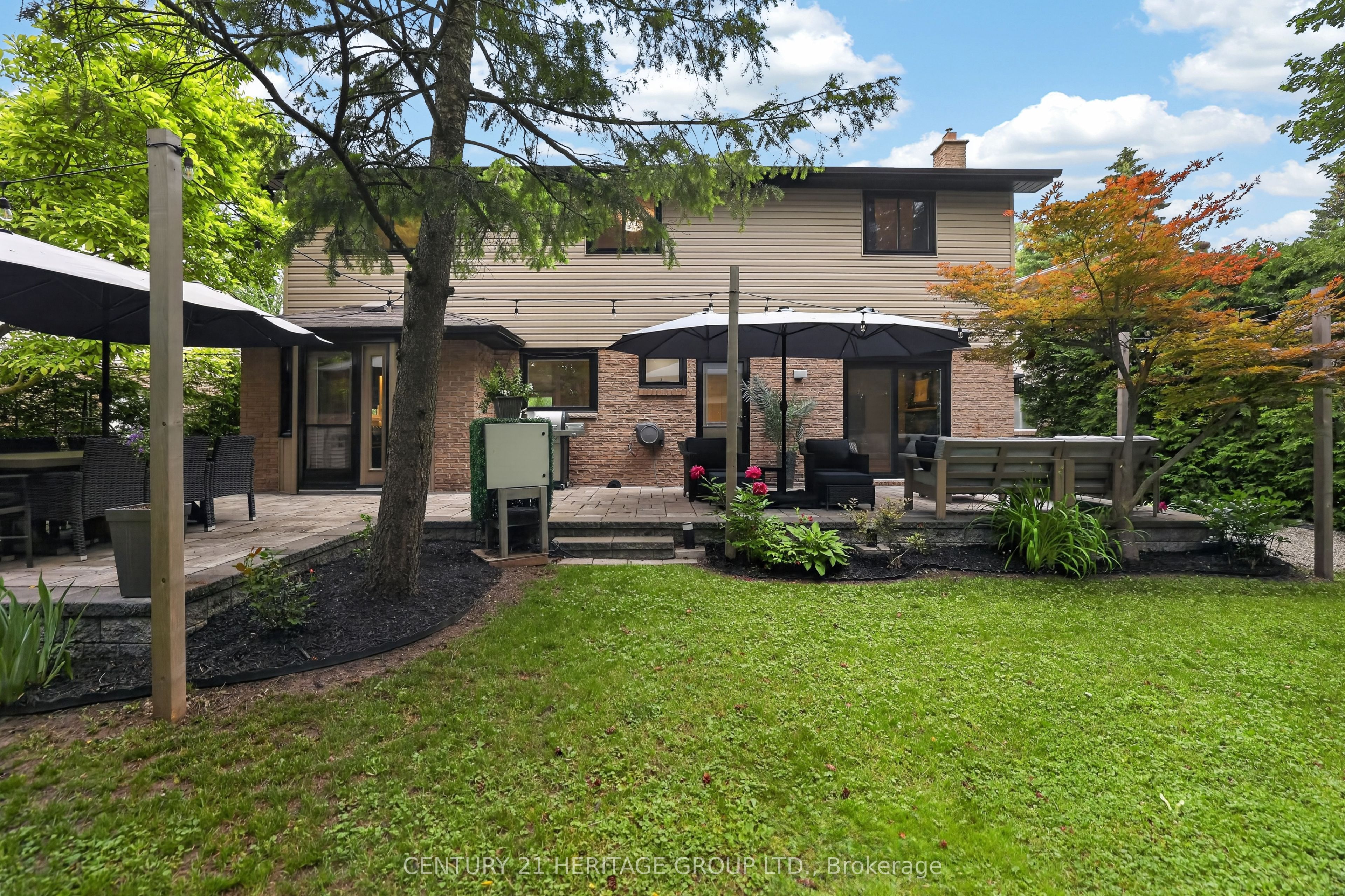 28 Innis Crescent, Richmond Hill, ON L4C 5K2 photo 3