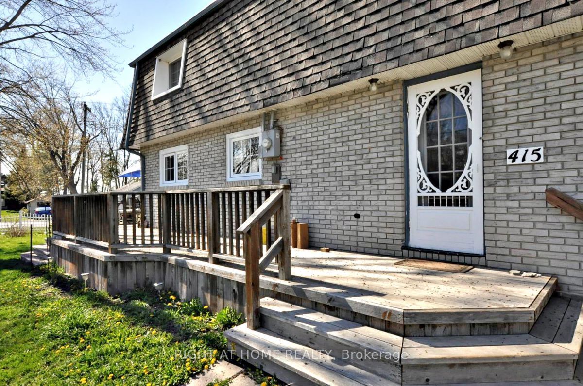 415 Lake Drive S 2, Georgina, ON L4P 1P3
