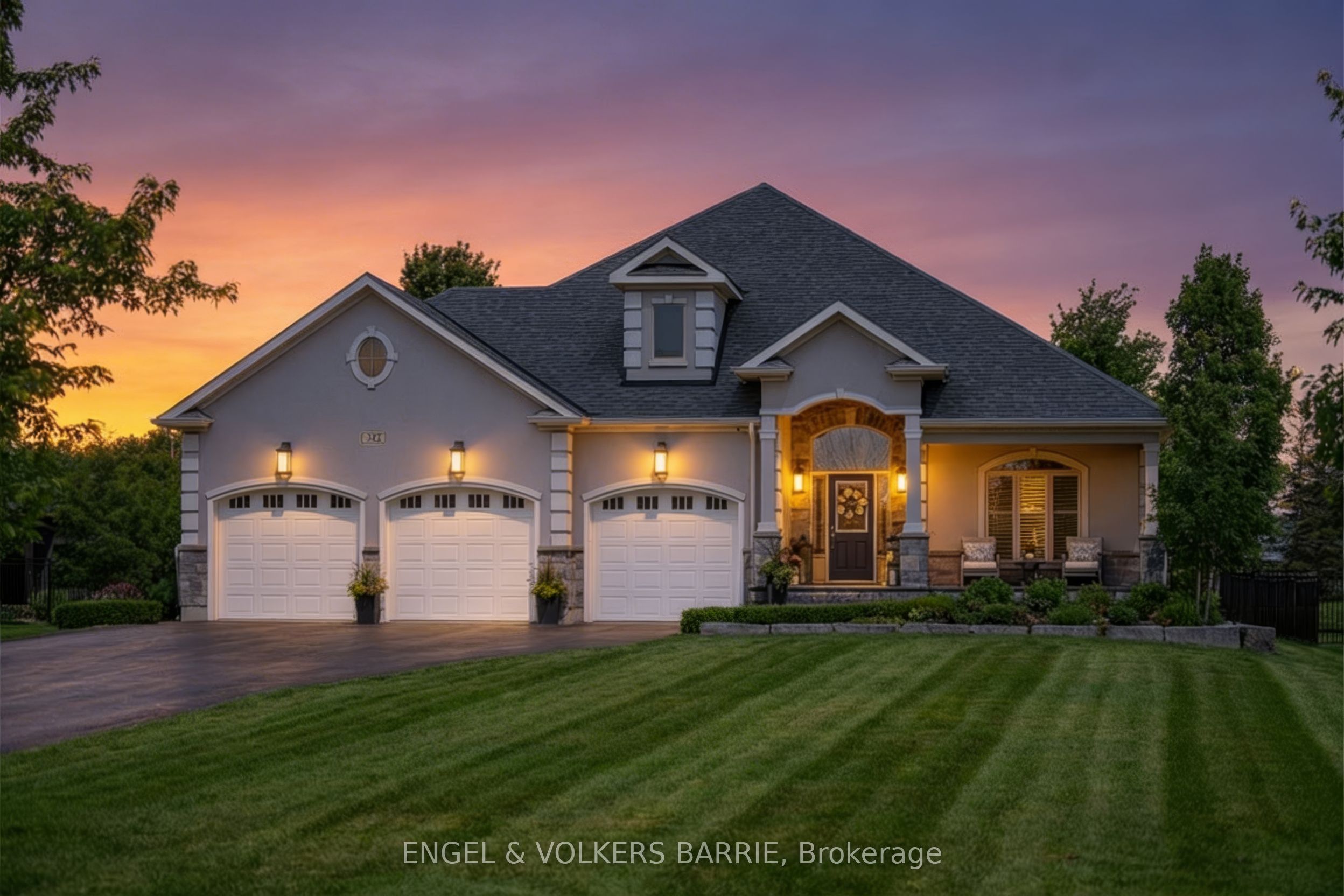 327 Sunnybrae Avenue, Innisfil, ON L9S 0K9 photo 2