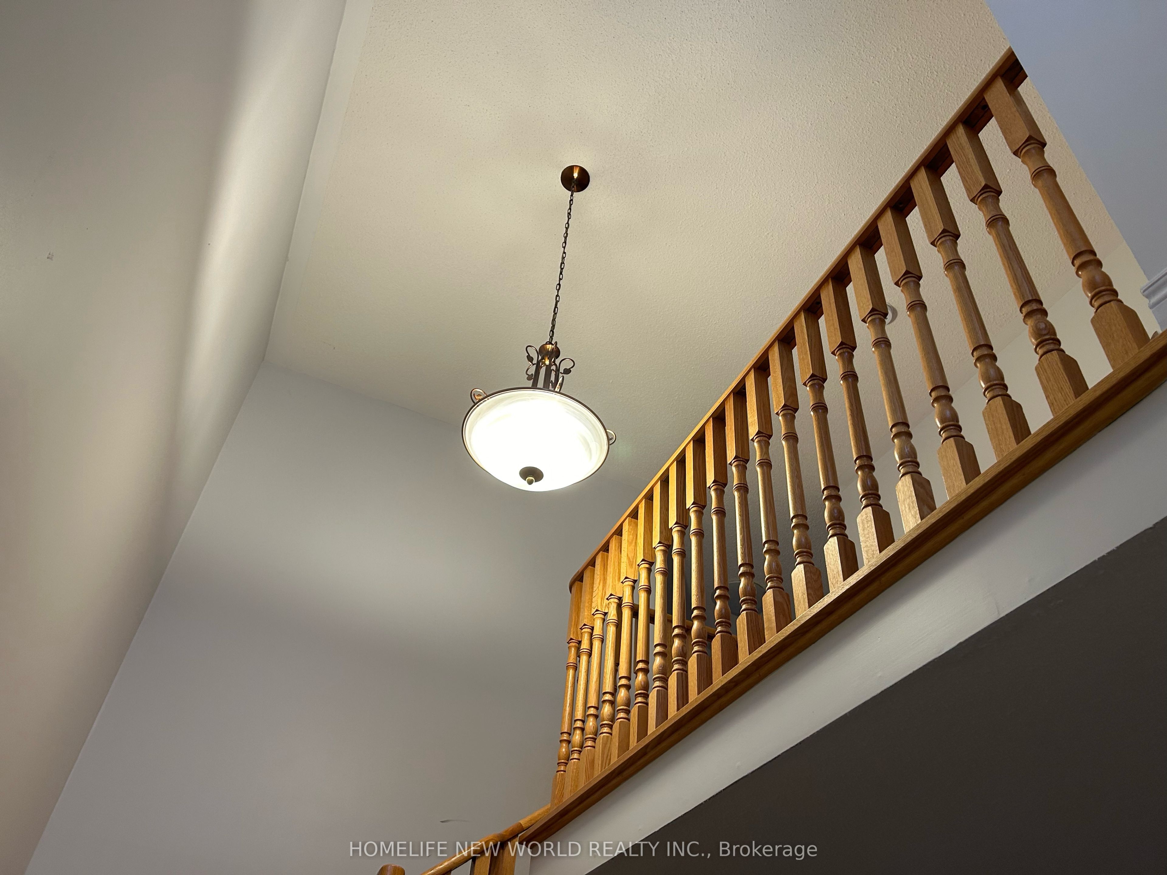 7 Zippora Drive, Richmond Hill, ON L4S 2M6 photo 3