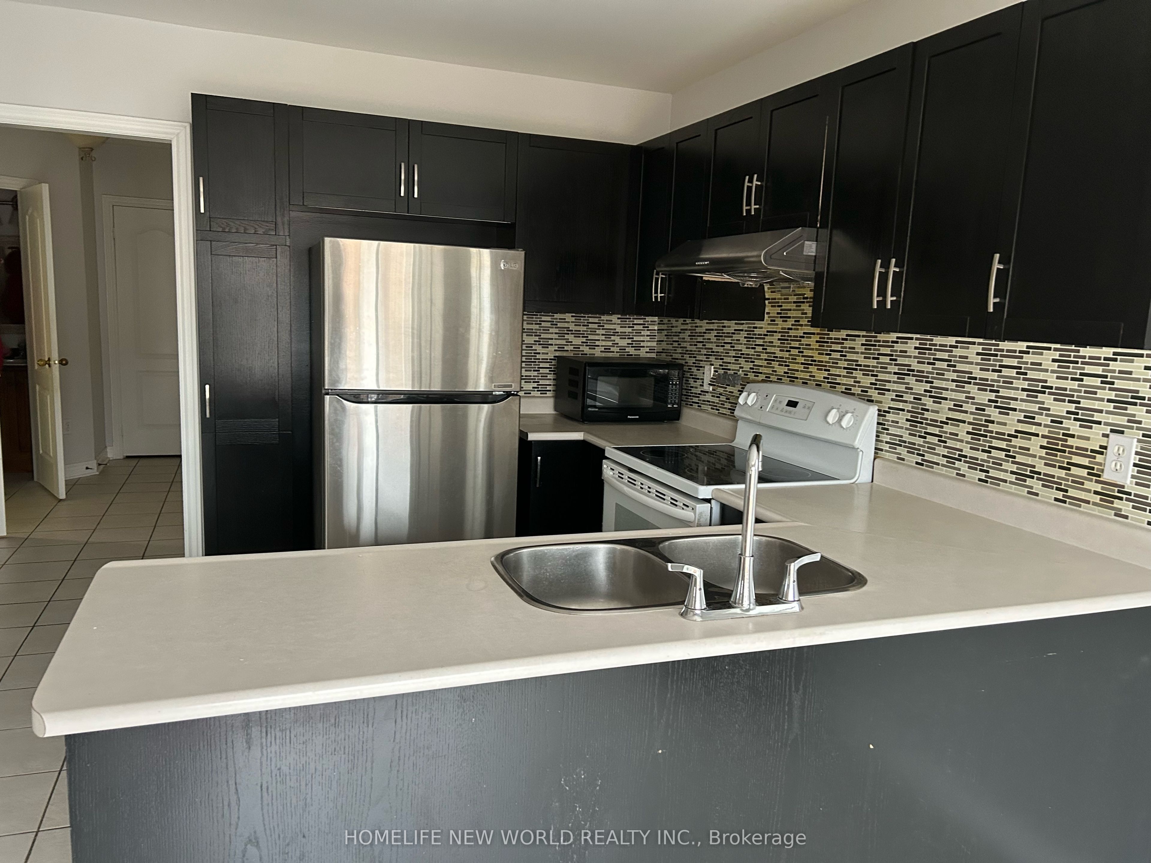 7 Zippora Drive, Richmond Hill, ON L4S 2M6 photo 5