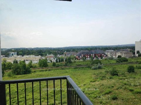 185 oneida Crescent 913, Richmond Hill, ON L4B 0B1 photo 2