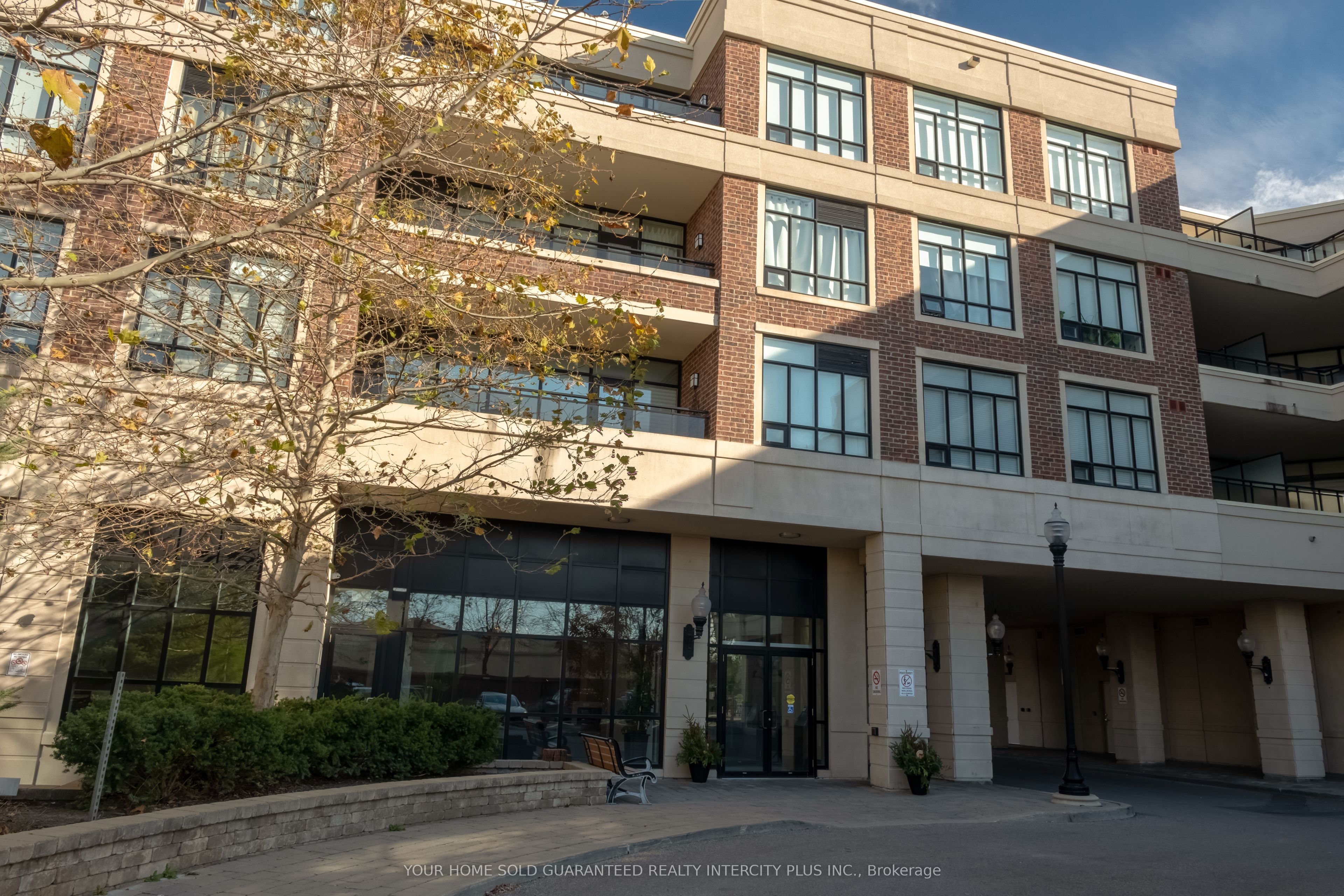 2396 Major Mackenzie Drive 418, Vaughan, ON L6A 4Y1 photo 3