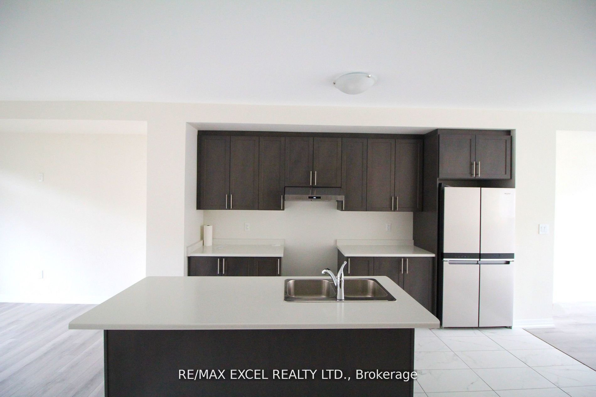74 Carneros Way, Markham, ON L6B 0S1 photo 2