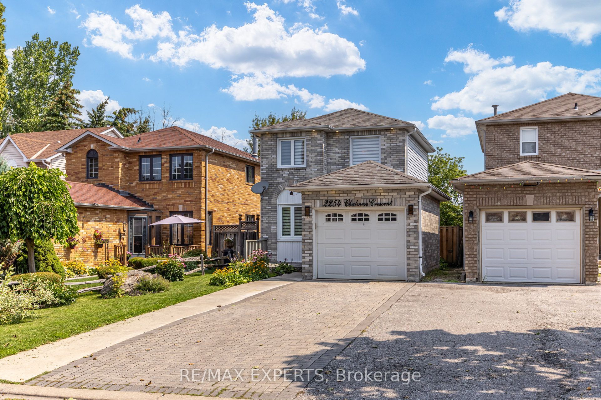 2254 Chalmers Crescent, Innisfil, ON L9S 1Y5 photo 2