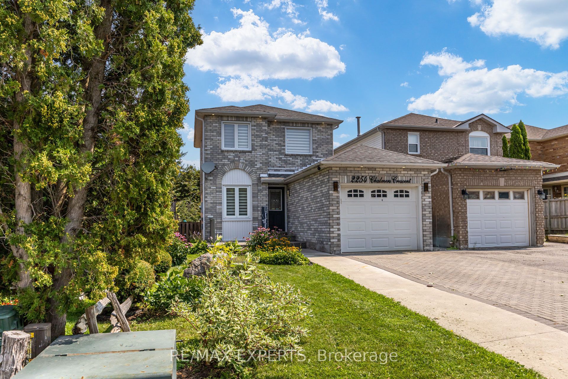 2254 Chalmers Crescent, Innisfil, ON L9S 1Y5 photo 3