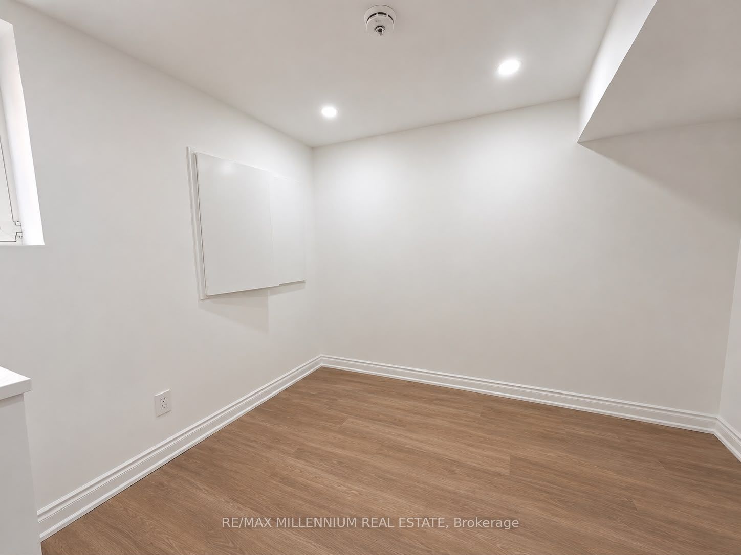 253 East's Corners (Basement) Boulevard Lower Level, Vaughan, ON L4H 4L7 photo 3