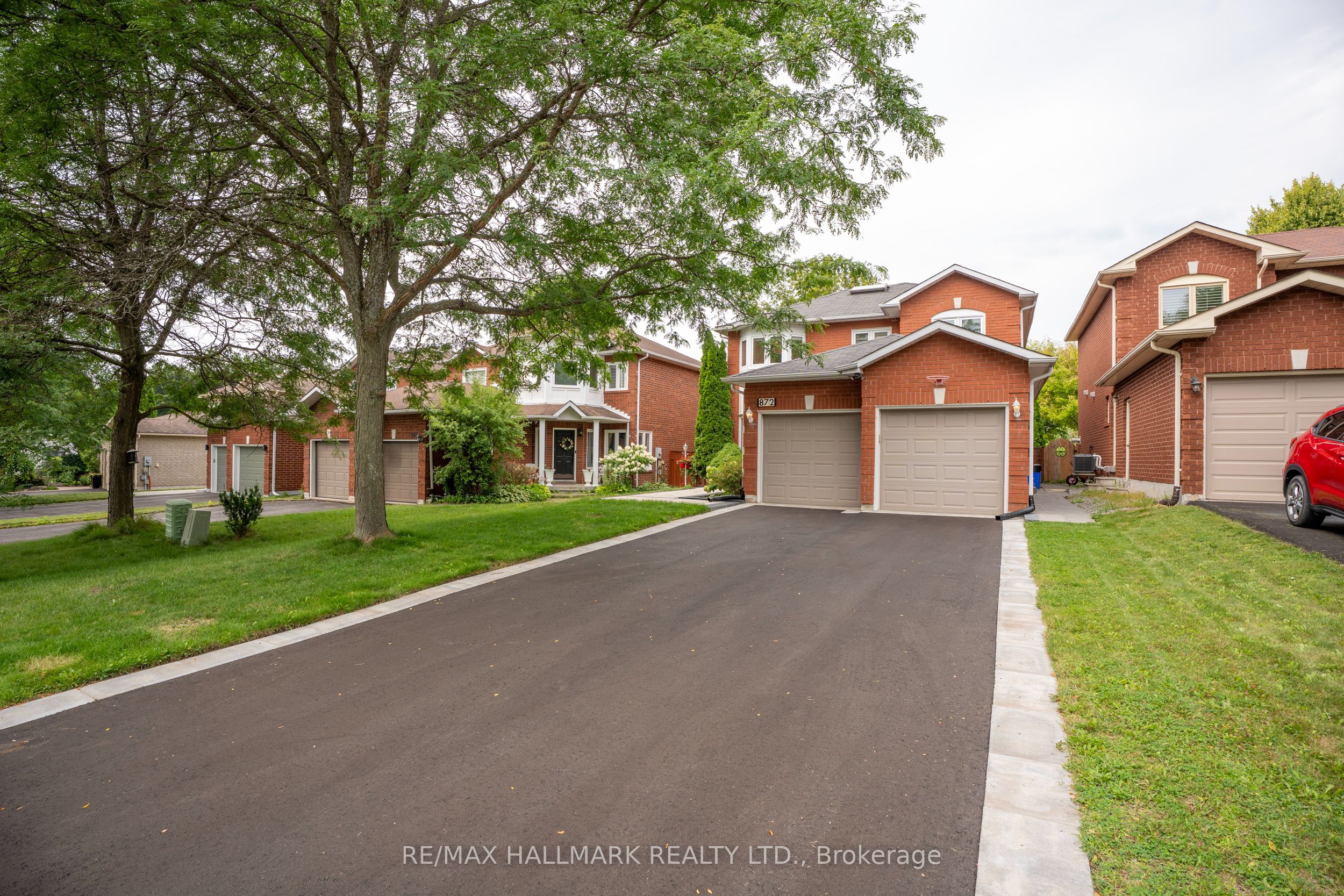 872 Hilton Boulevard, Newmarket, ON L3X 2H8 photo 4