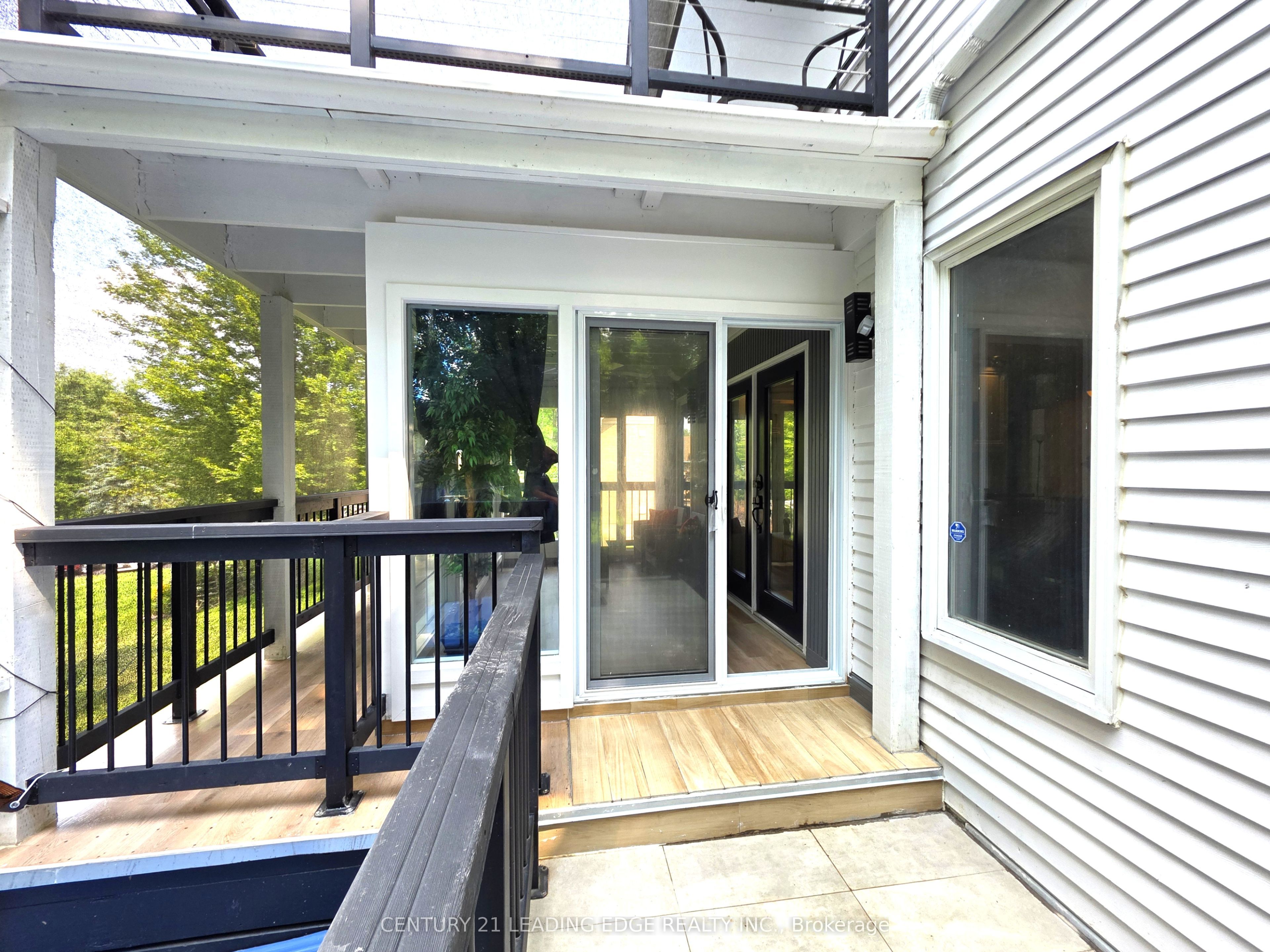 260 Metro Road N B, Georgina, ON L4P 3C8 photo 2
