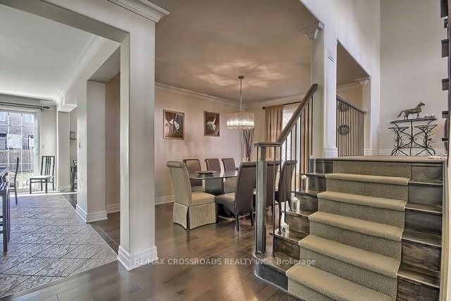 46 Hopper Lane, Newmarket, ON L3X 3J6 photo 2
