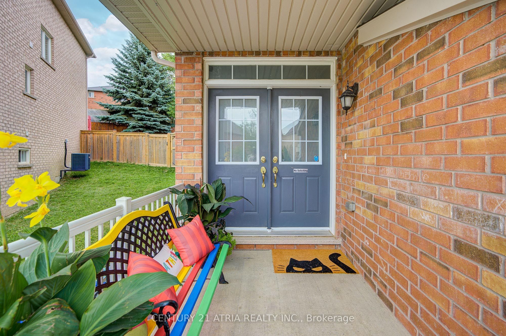 25 Matthewson Avenue, Bradford West Gwillimbury, ON L3Z 0P3 photo 3