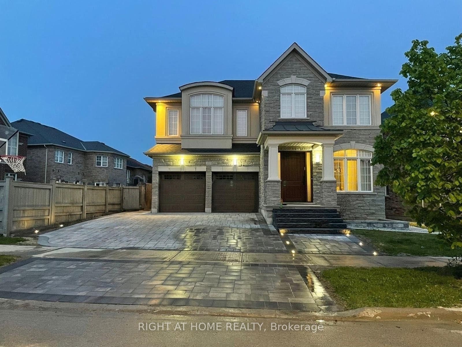 133 Woodville Drive, Vaughan, ON L6A 4K4 photo 2