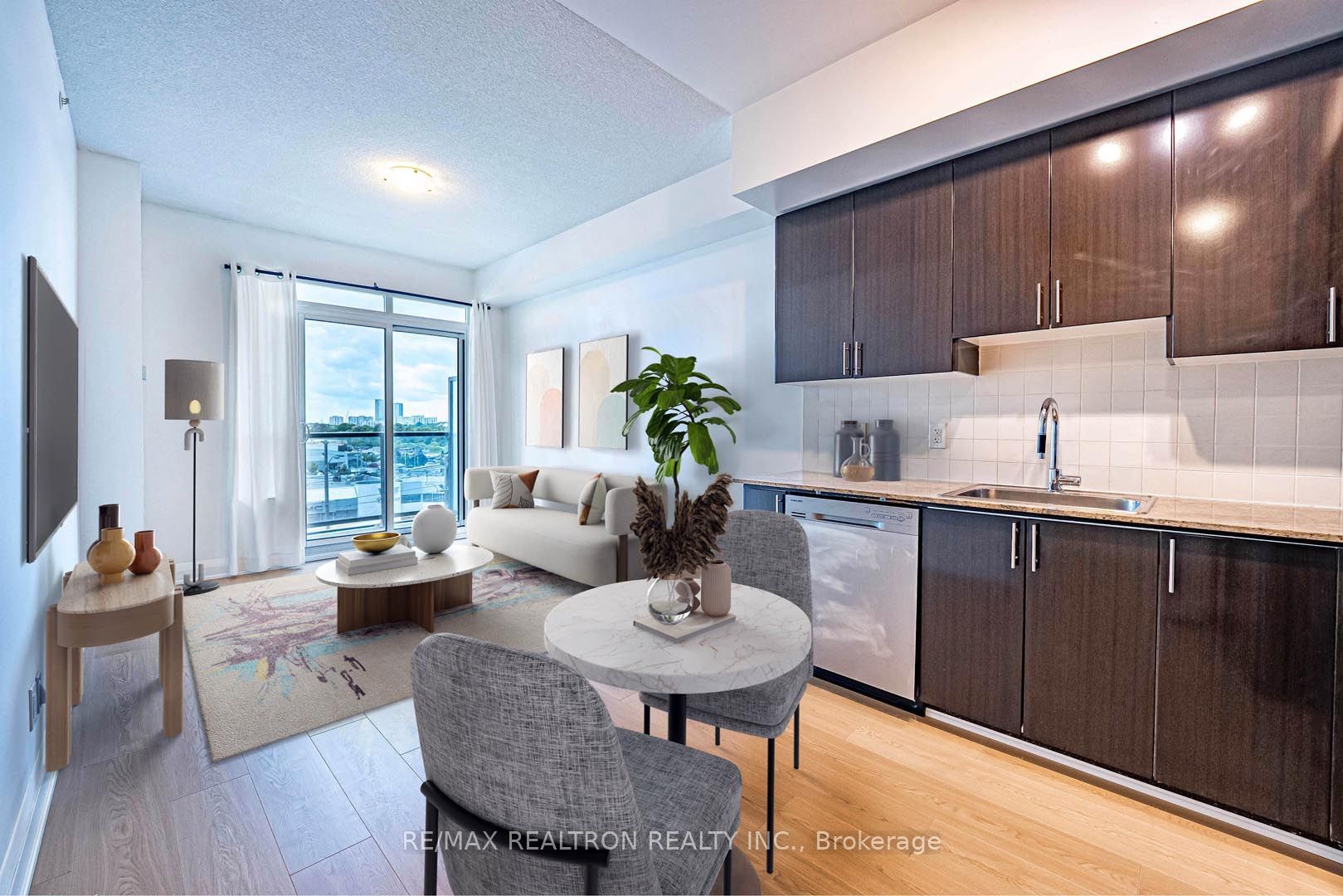 7161 Yonge Street 418, Markham, ON L3T 0C8 photo 3