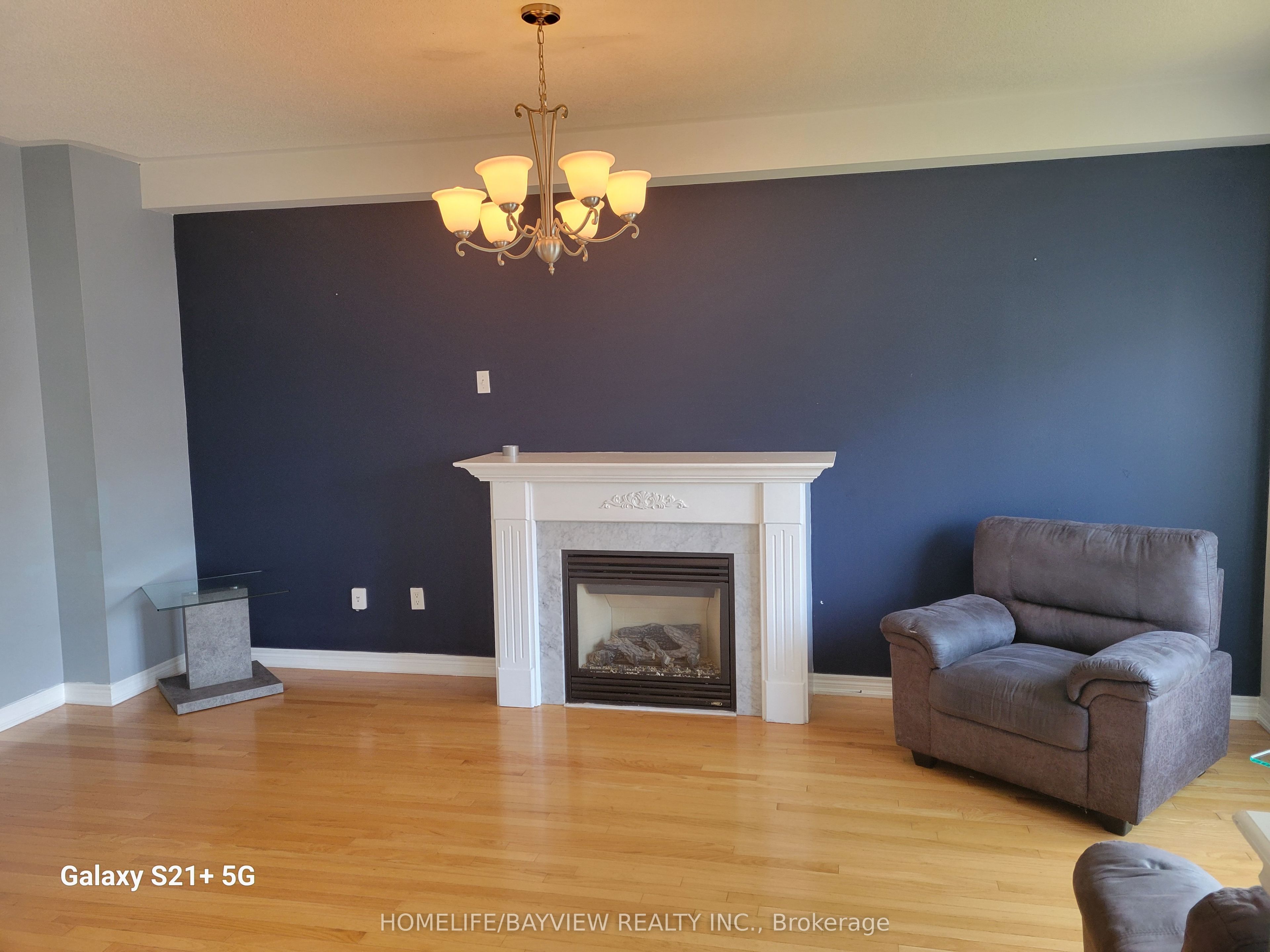 18 Asner(main and second floor) Avenue, Vaughan, ON L6A 0W6 photo 5