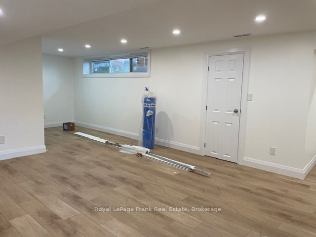 48 Parkside Drive, Uxbridge, ON L9P 1K7 photo 2