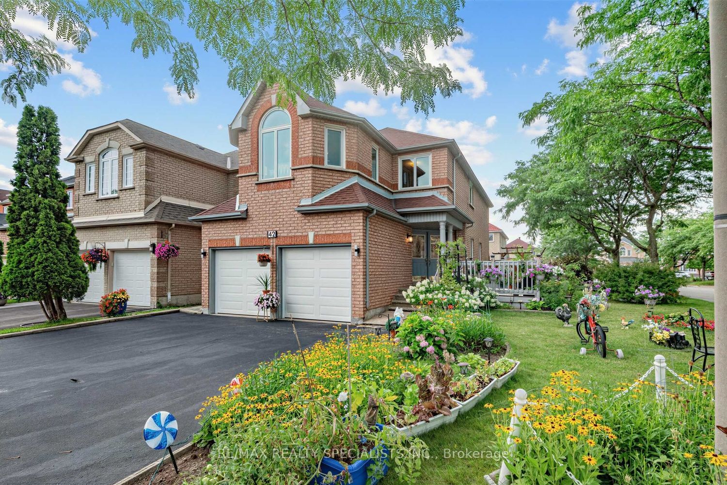 42 STANLEY Lane, Markham, ON L3S 4E3 photo 3