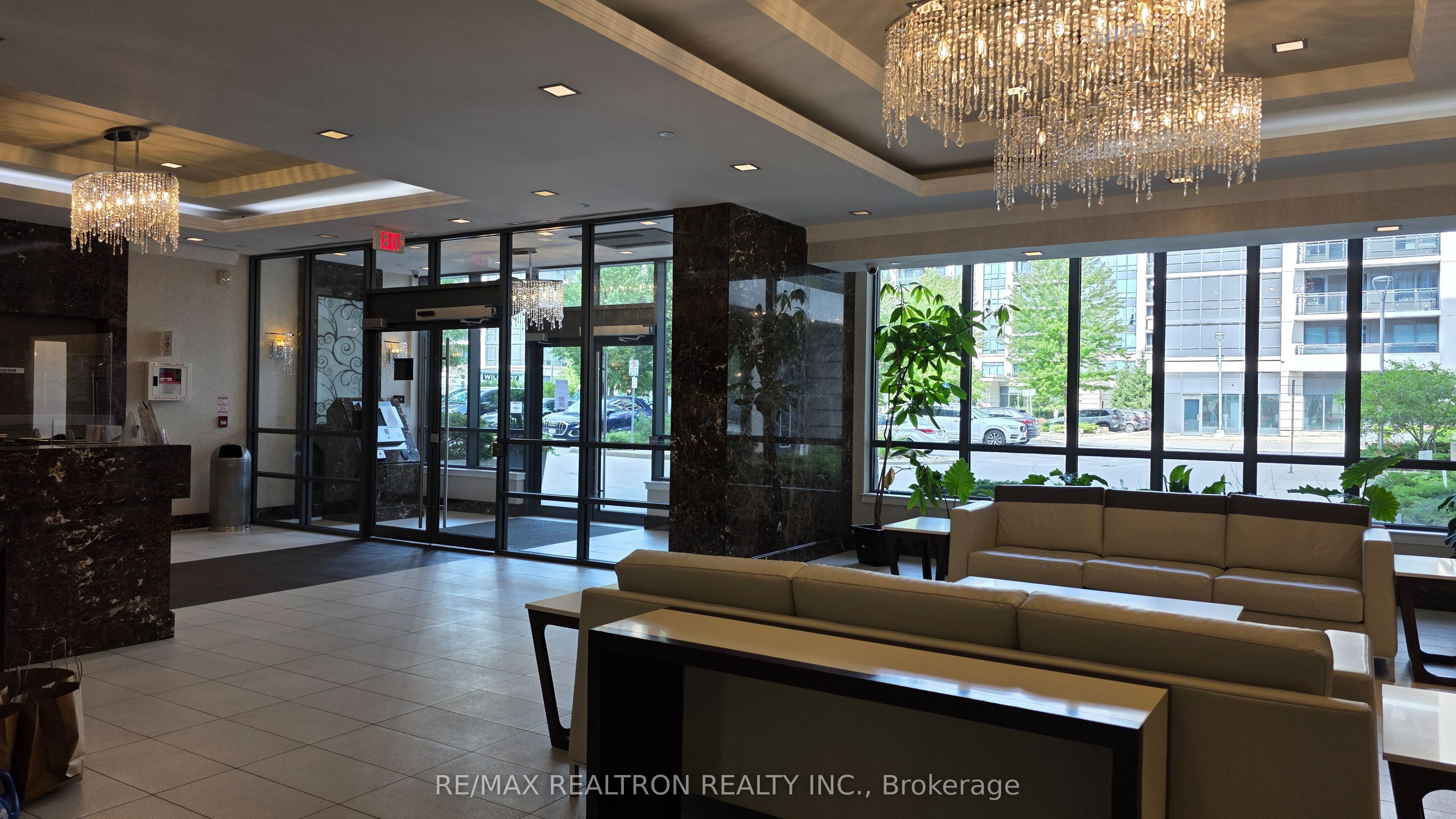 370 Highway 7 E 1025, Richmond Hill, ON L4B 0C4 photo 2