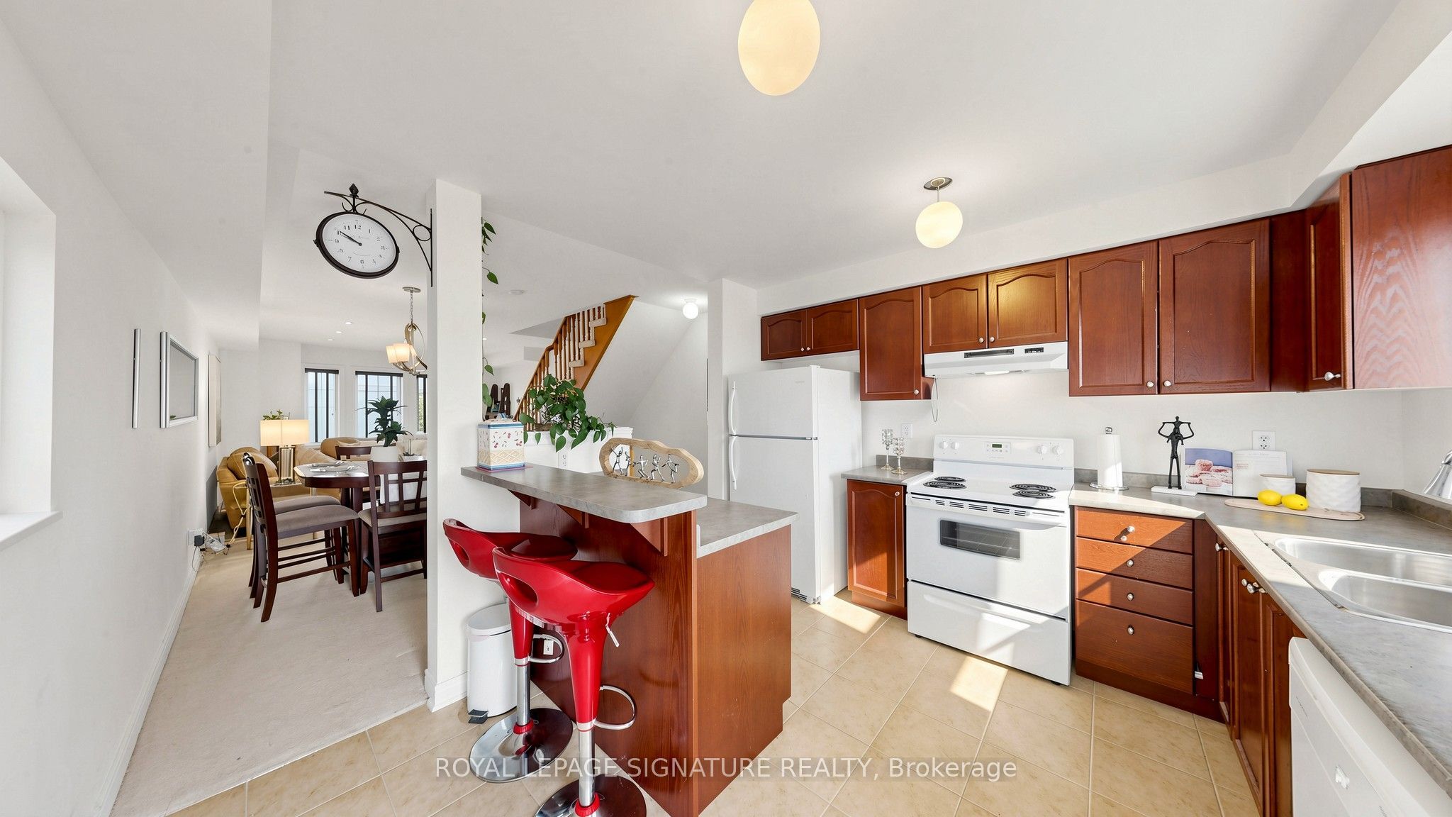 2433 Bur Oak Avenue, Markham, ON L6B 1G3 photo 5