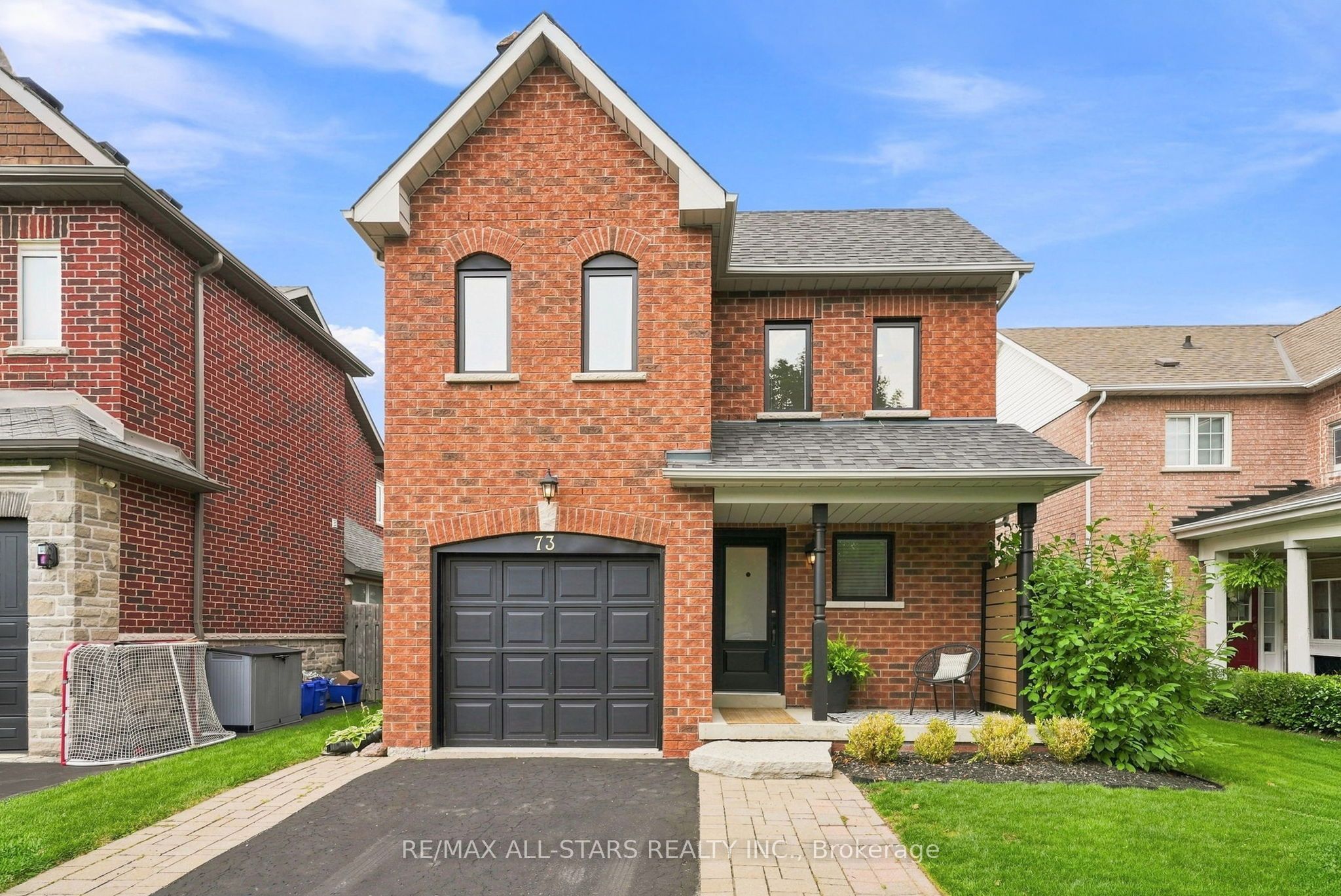 73 Russell Barton Lane, Uxbridge, ON L9P 1Z2