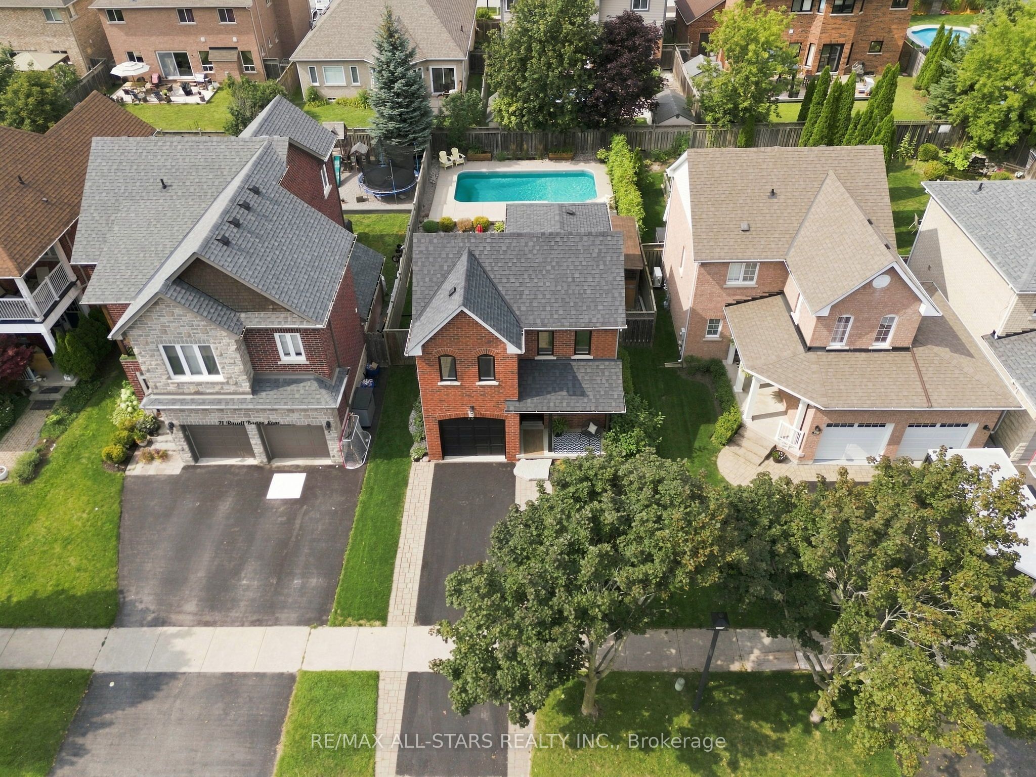 73 Russell Barton Lane, Uxbridge, ON L9P 1Z2 photo 3