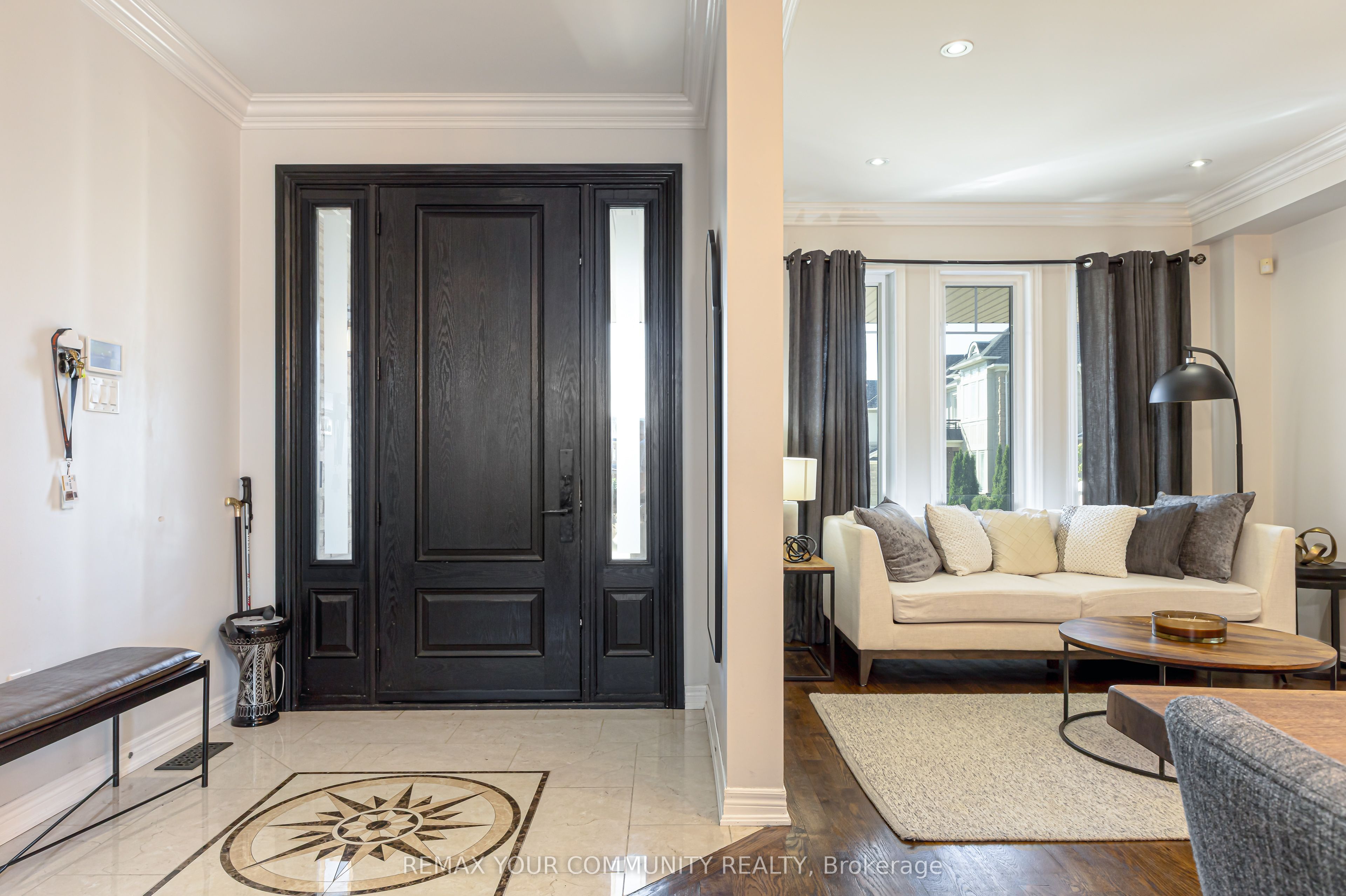 47 Vandervoort Drive, Richmond Hill, ON L4E 0C7 photo 4