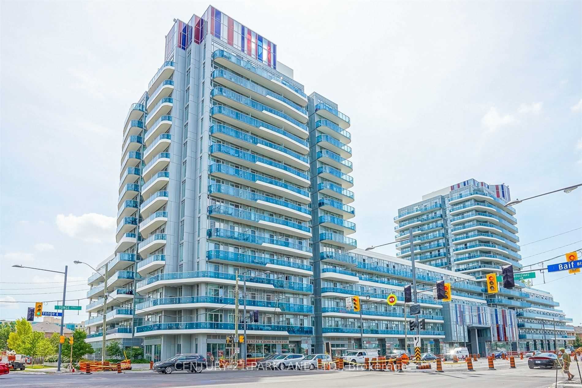 9471 Yonge Street #205, Richmond Hill, ON L4C 0Z5